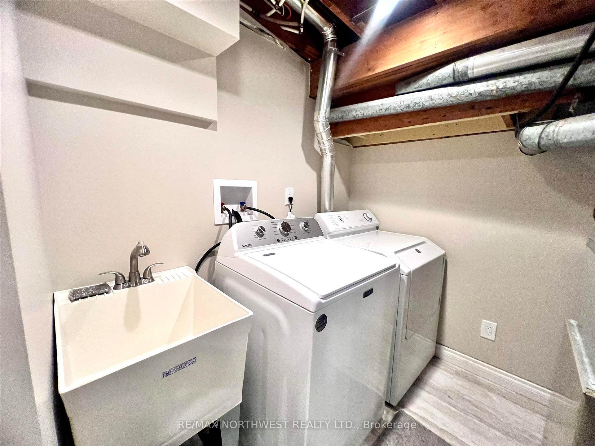 Photo 25 of 1352 Valley Drive, Kenora, Pinecrest — HOMEH