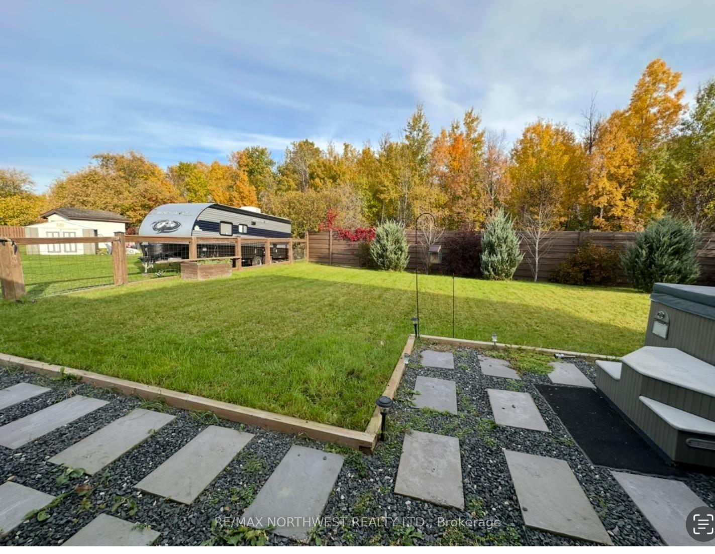 Photo 24 of 1210 Strachan Place, Fort Frances — HOMEH