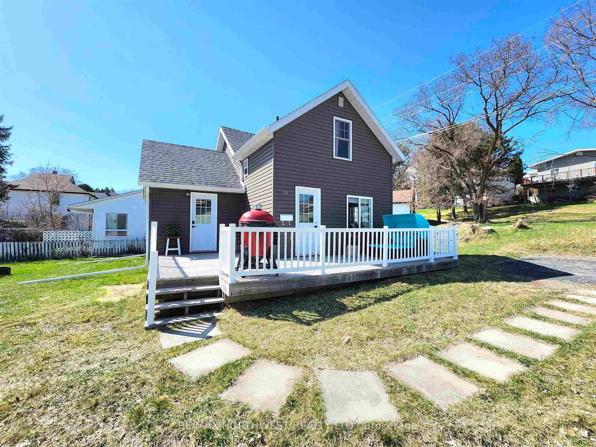 Photo 1 of 58 Tenth Avenue S, Kenora, Central — HOMEH