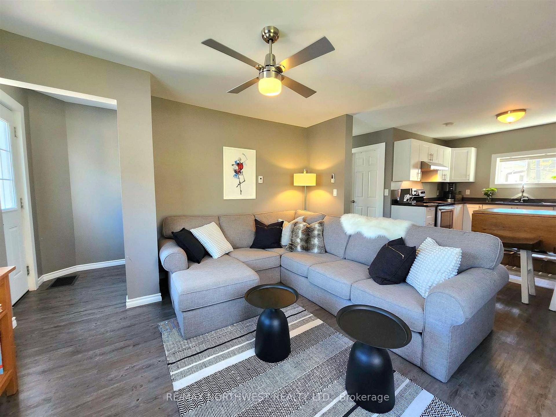 Photo 17 of 58 Tenth Avenue S, Kenora, Central — HOMEH