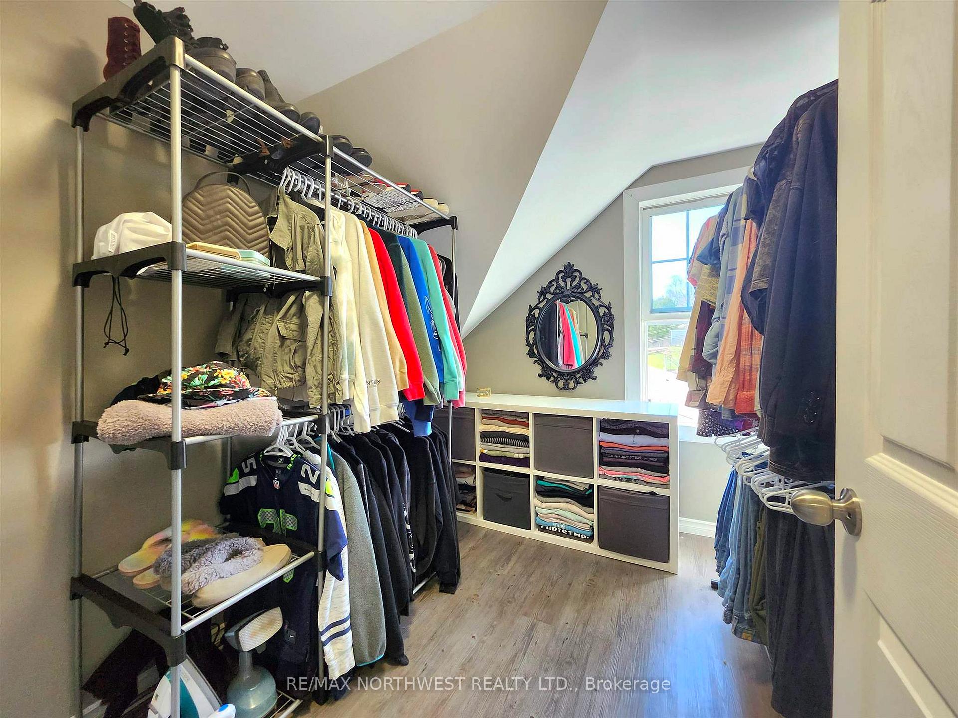 Photo 27 of 58 Tenth Avenue S, Kenora, Central — HOMEH