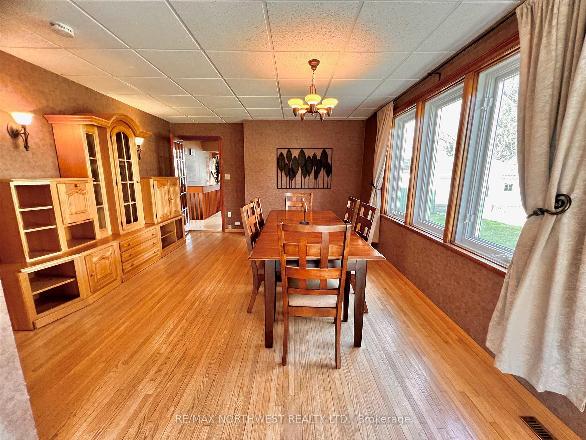 Photo 6 of 1208 Ottawa Street, Kenora, Keewatin — HOMEH
