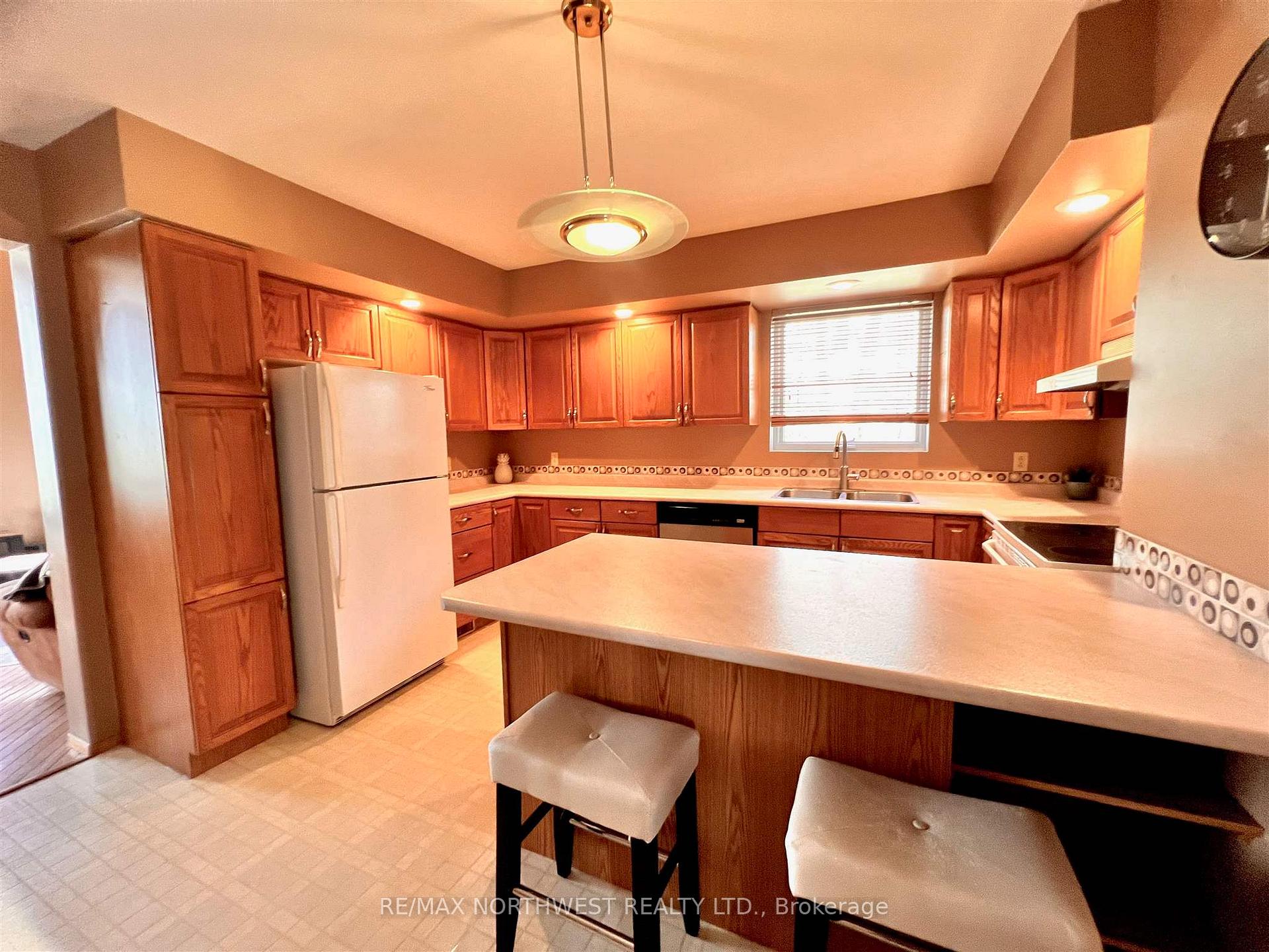 Photo 17 of 1208 Ottawa Street, Kenora, Keewatin — HOMEH