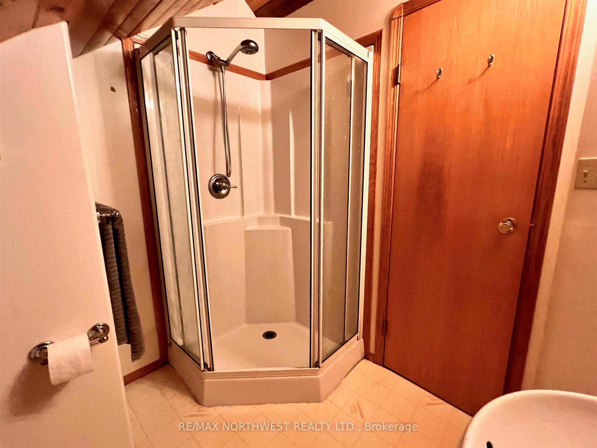 Photo 27 of 1208 Ottawa Street, Kenora, Keewatin — HOMEH