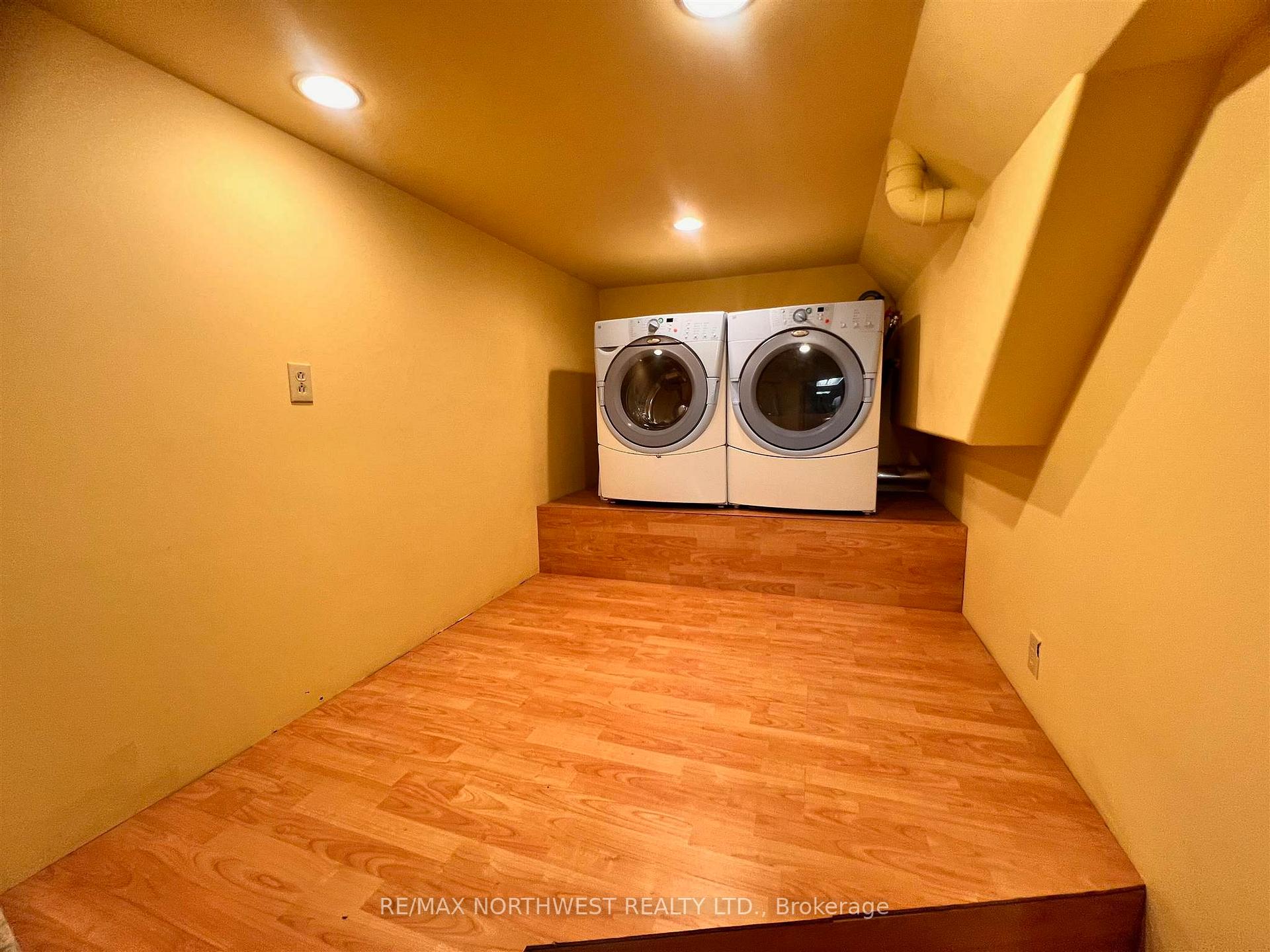 Photo 33 of 1208 Ottawa Street, Kenora, Keewatin — HOMEH
