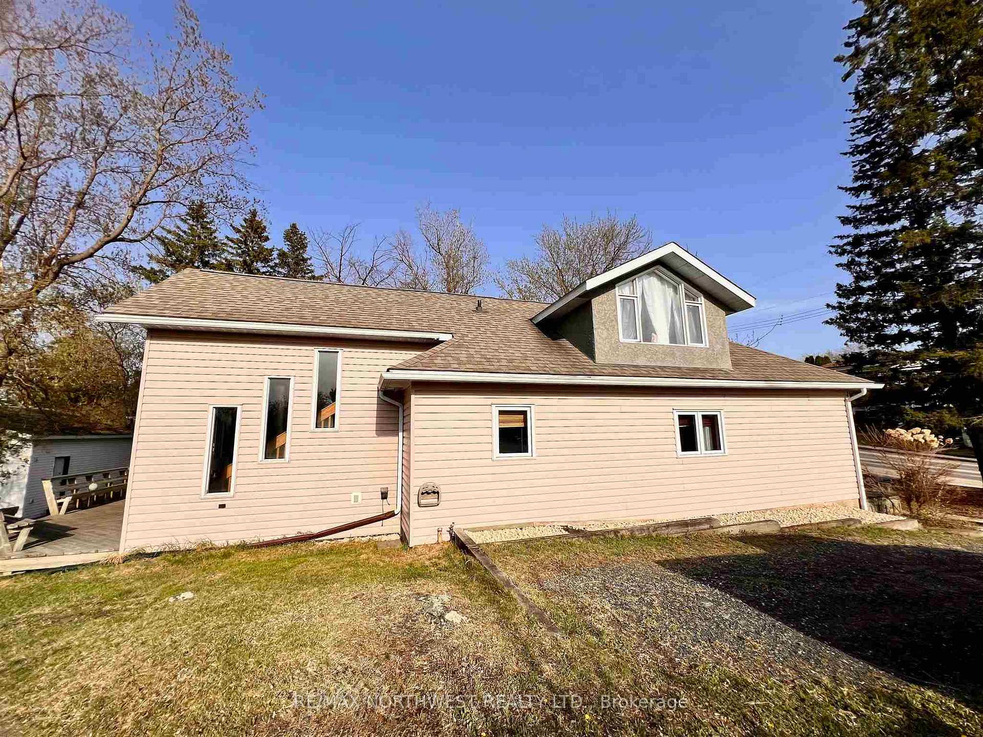 Photo 43 of 1208 Ottawa Street, Kenora, Keewatin — HOMEH