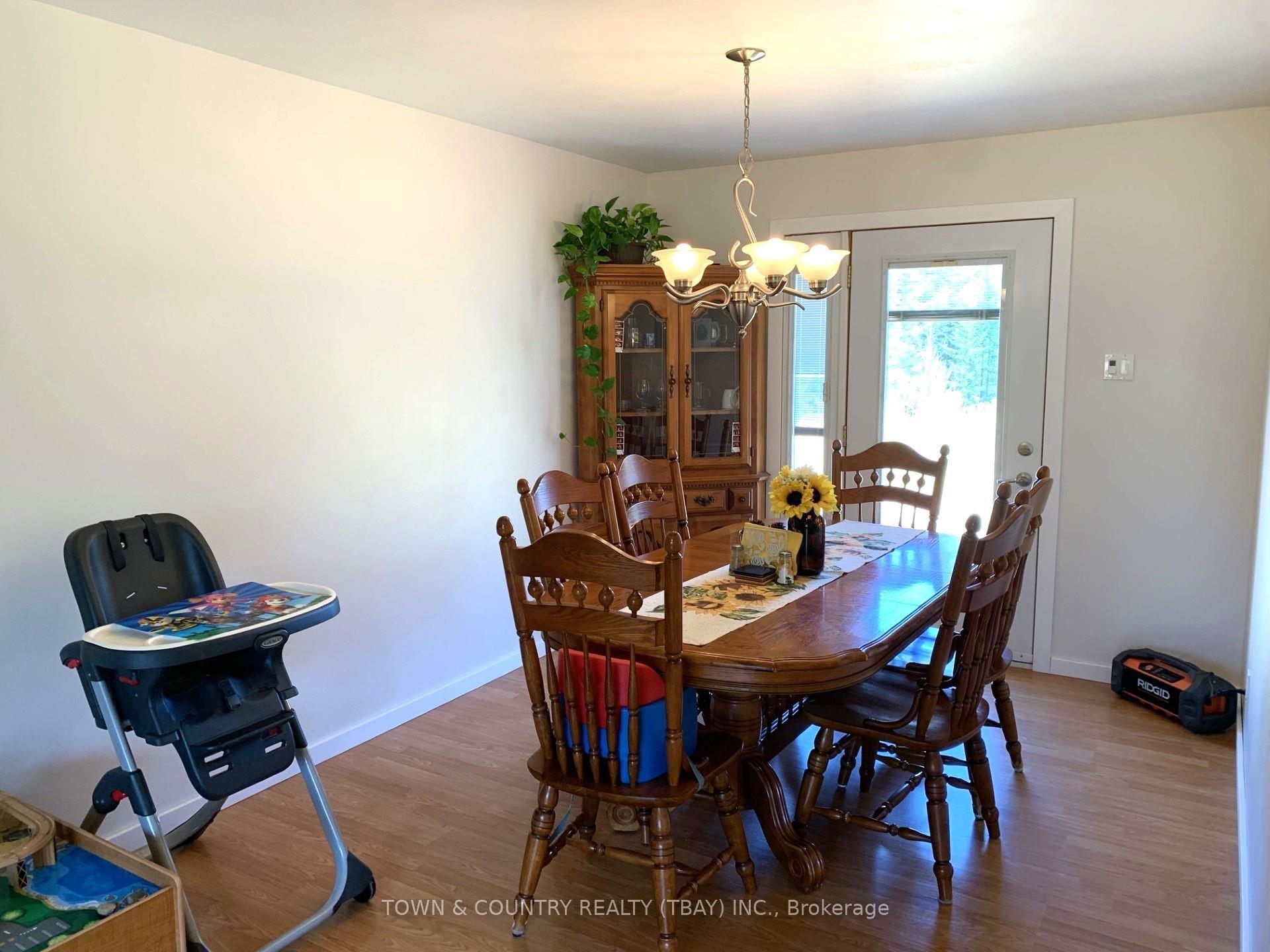 Photo 5 of 1102 Boundary Drive, Neebing, Scoble — HOMEH