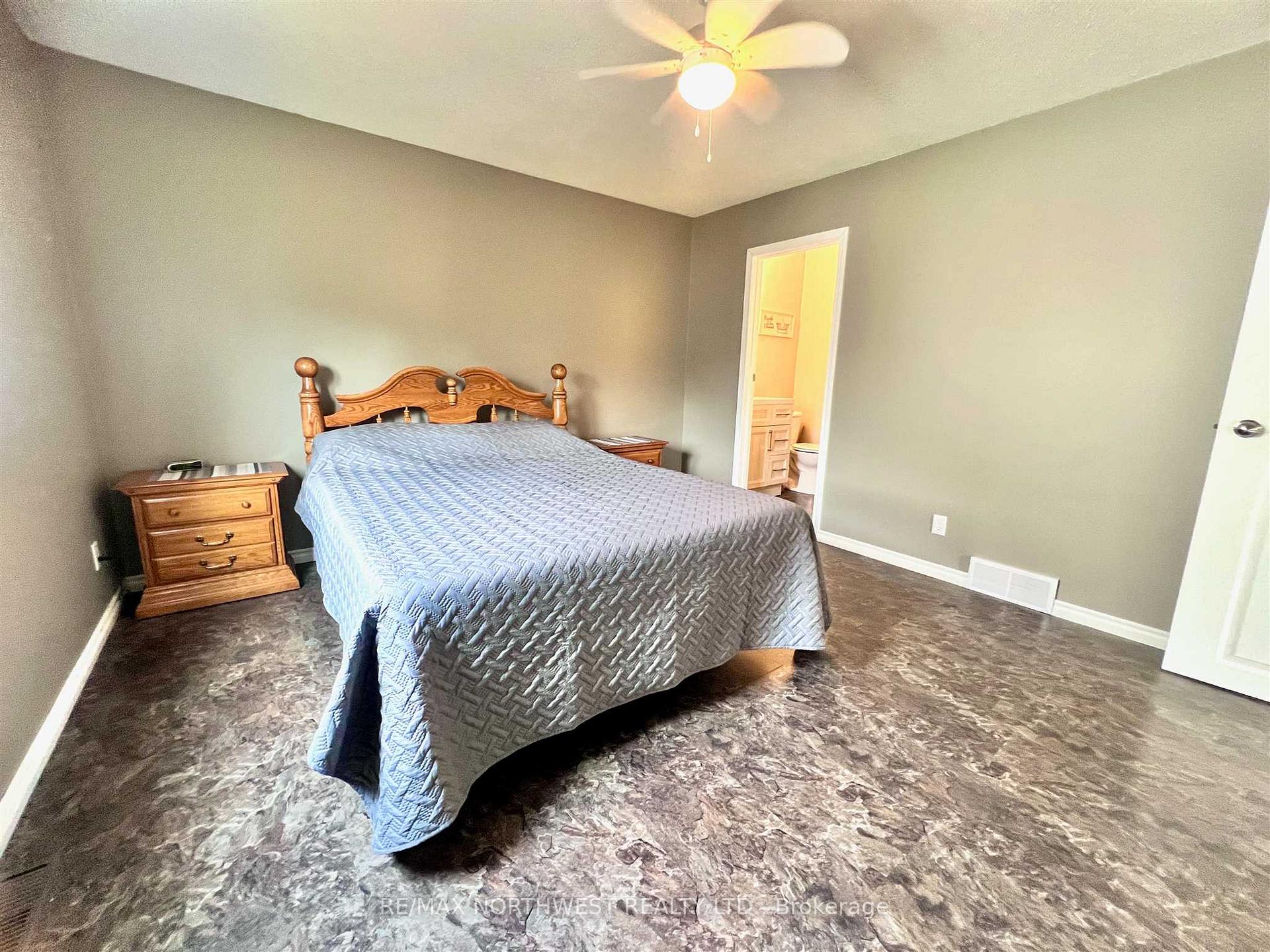 Photo 14 of 15 Amethyst Street, Kenora, Amethyst — HOMEH