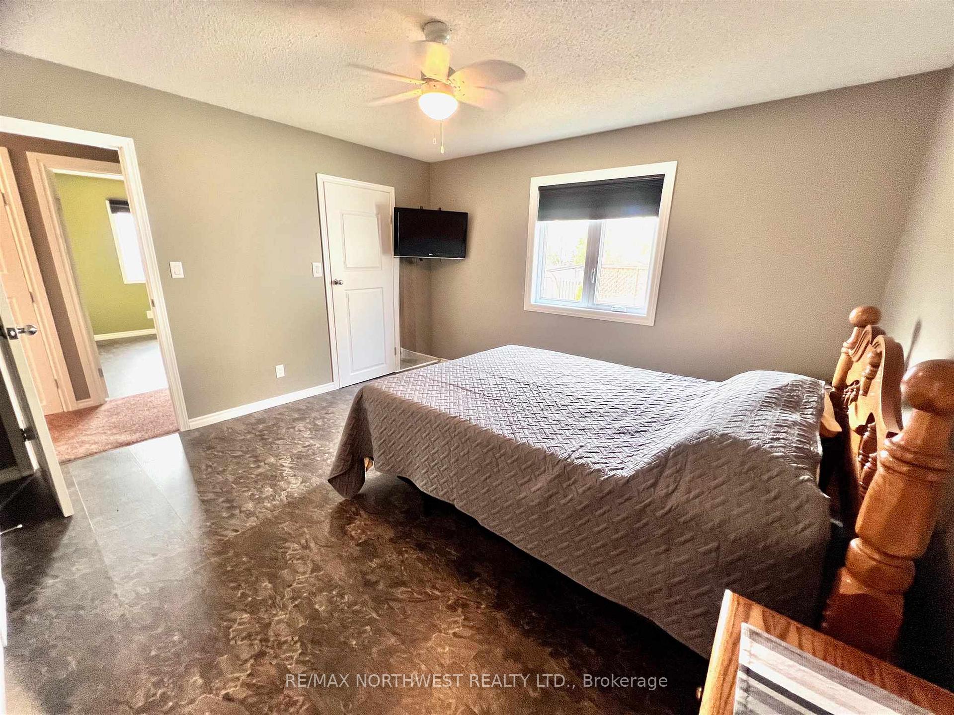 Photo 15 of 15 Amethyst Street, Kenora, Amethyst — HOMEH