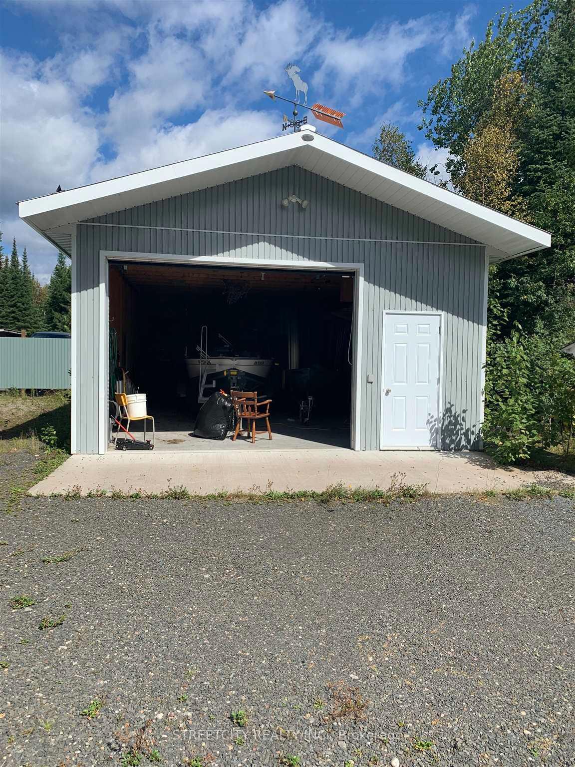 Photo 3 of 8 Waweig, Thunder Bay Remote Area — HOMEH