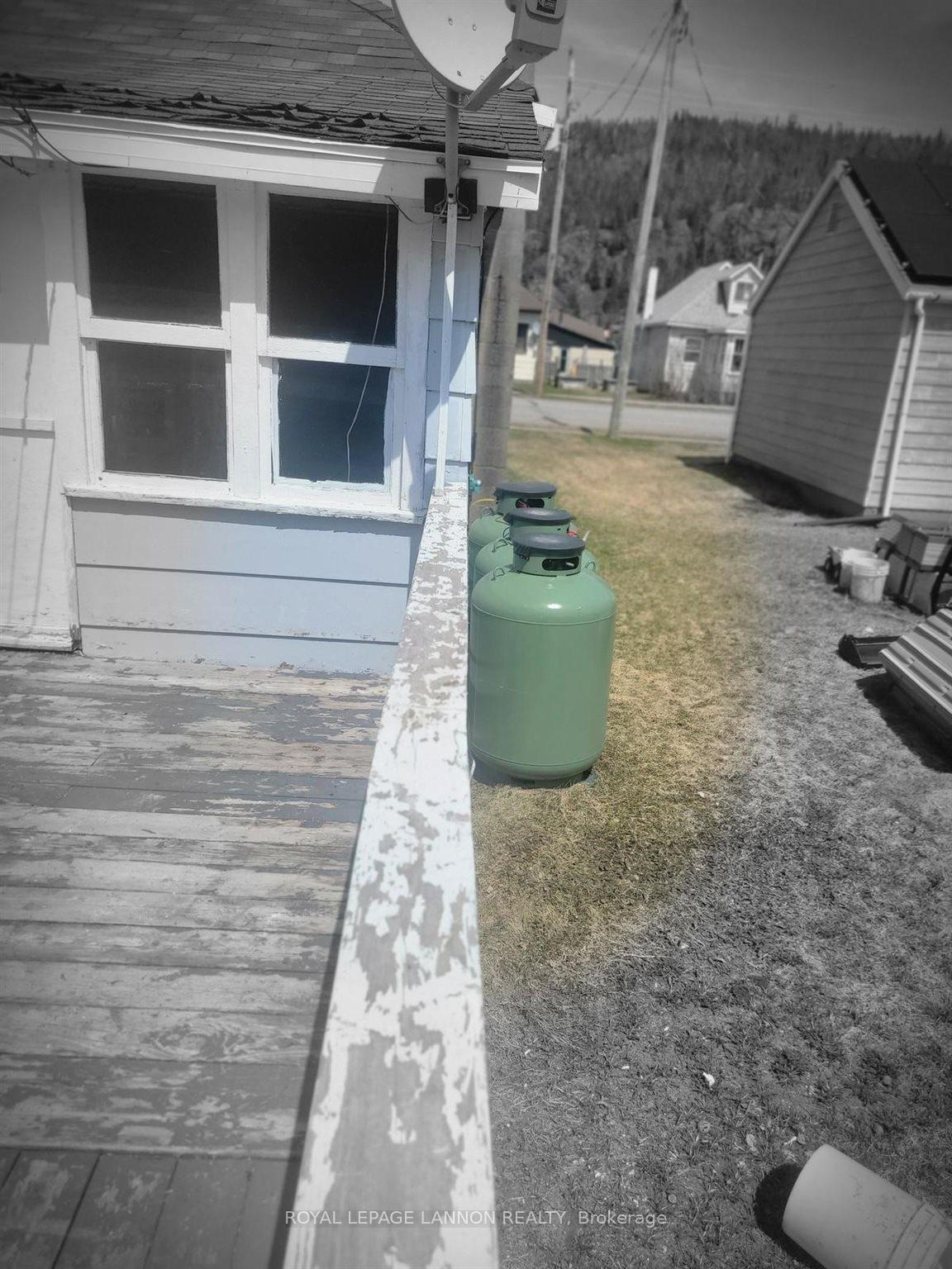 Photo 32 of 204 Ontario Street, Schreiber — HOMEH