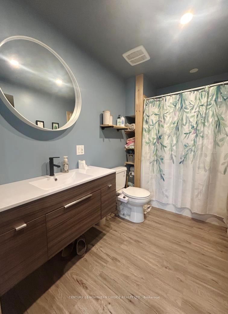 Photo 13 of 312 Armit Avenue, Fort Frances — HOMEH