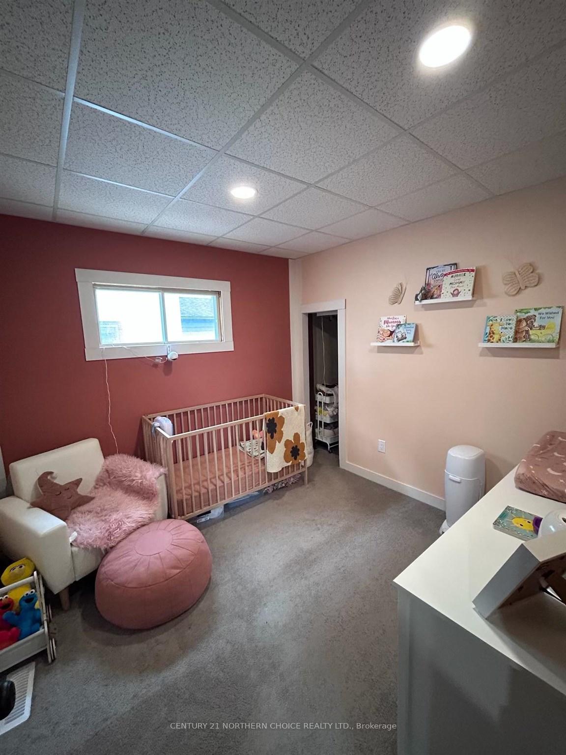 Photo 15 of 312 Armit Avenue, Fort Frances — HOMEH