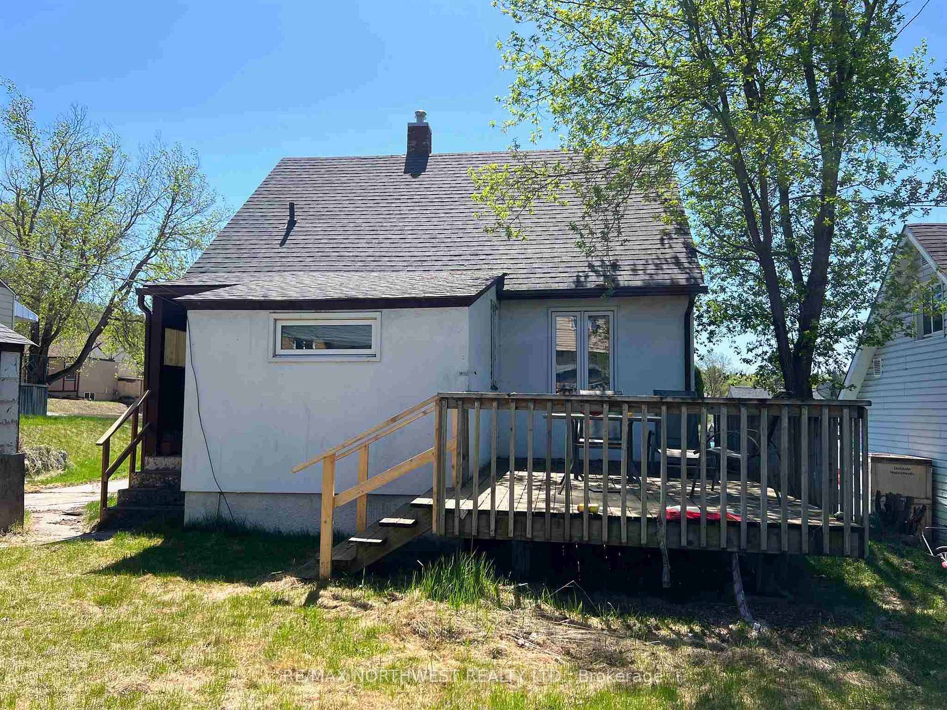 Photo 11 of 1132 Hillside Crescent, Kenora, Amethyst — HOMEH