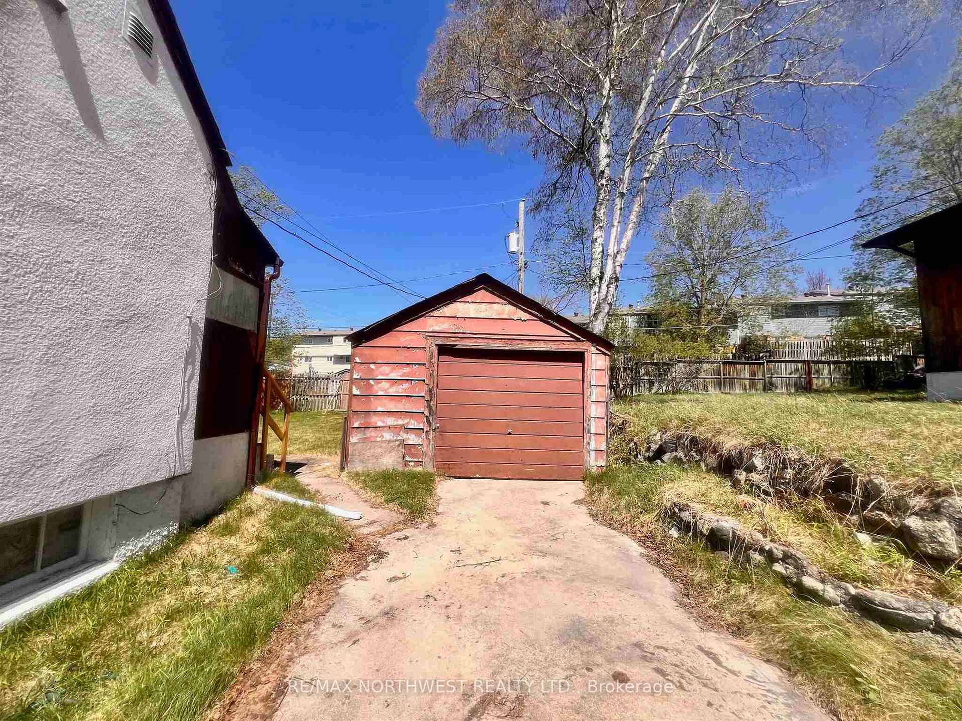 Photo 14 of 1132 Hillside Crescent, Kenora, Amethyst — HOMEH