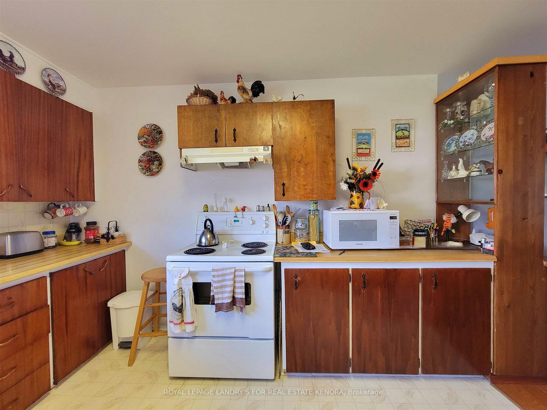 Photo 15 of 105 Mellick Avenue, Kenora, Ride Out — HOMEH