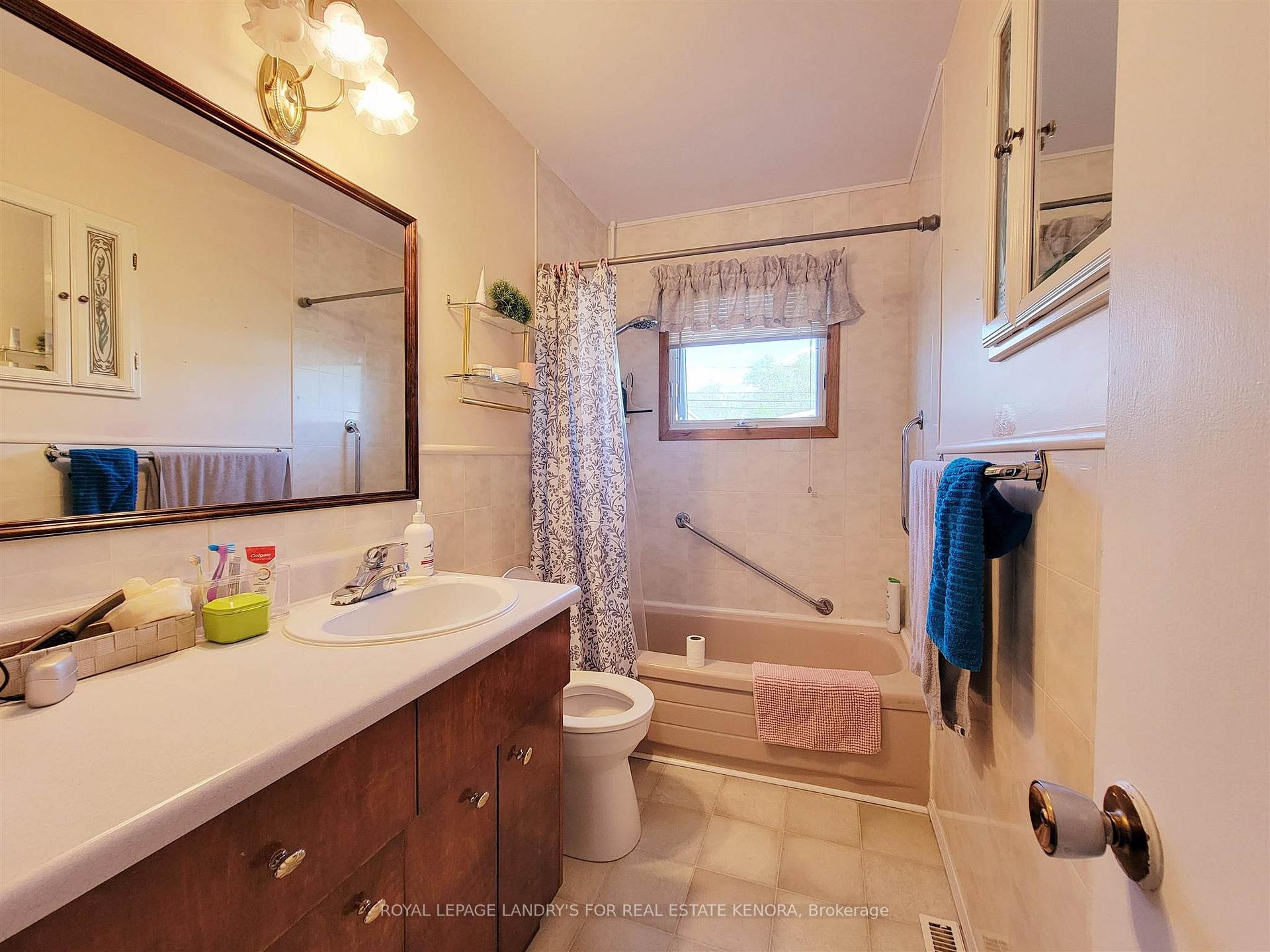 Photo 17 of 105 Mellick Avenue, Kenora, Ride Out — HOMEH