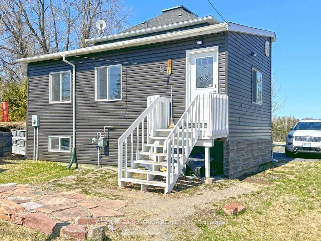 Photo 43 of 14 Riverview Street, Nipigon — HOMEH