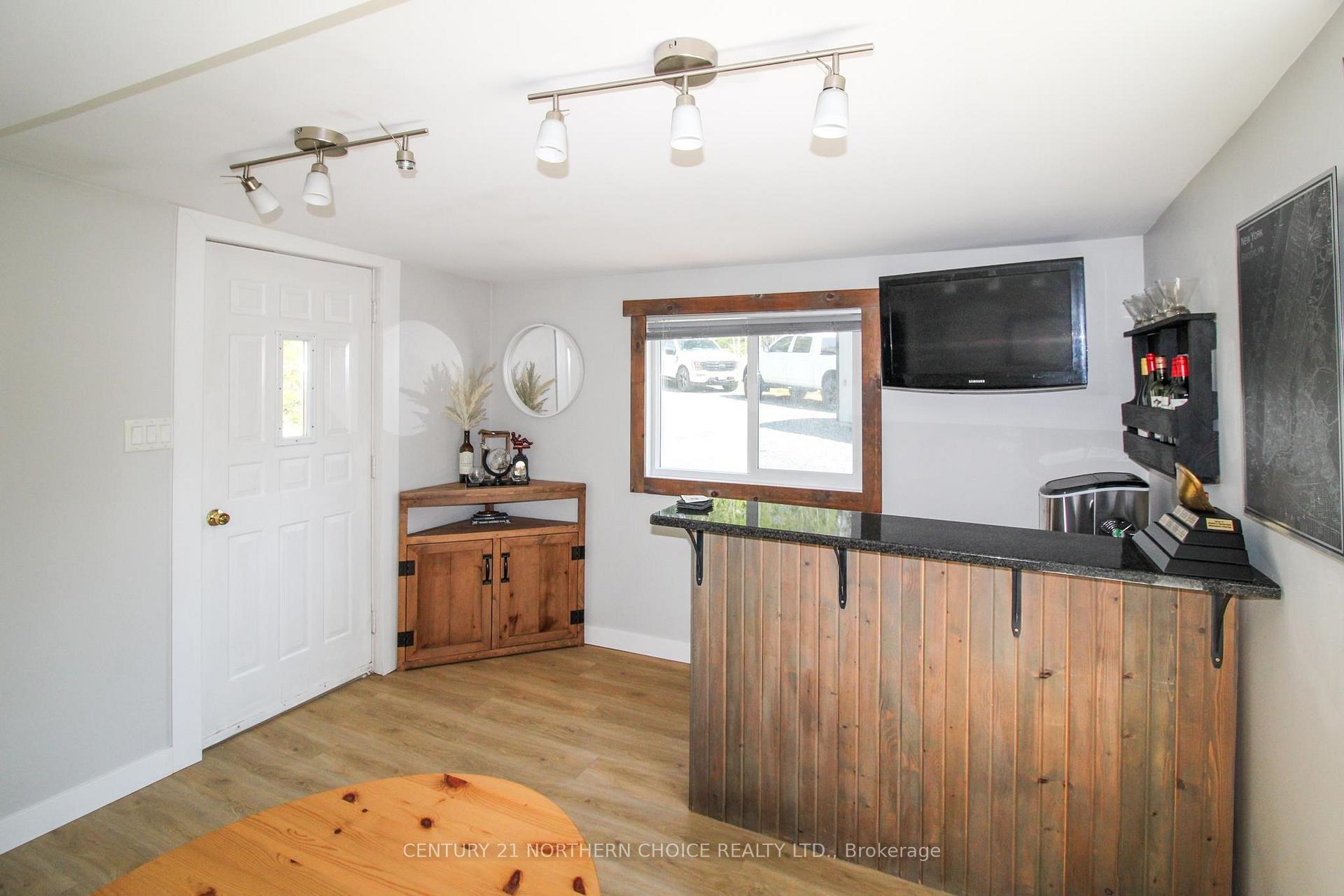 Photo 16 of 24 Johnson Landing Road, Kenora, Redditt Road West — HOMEH