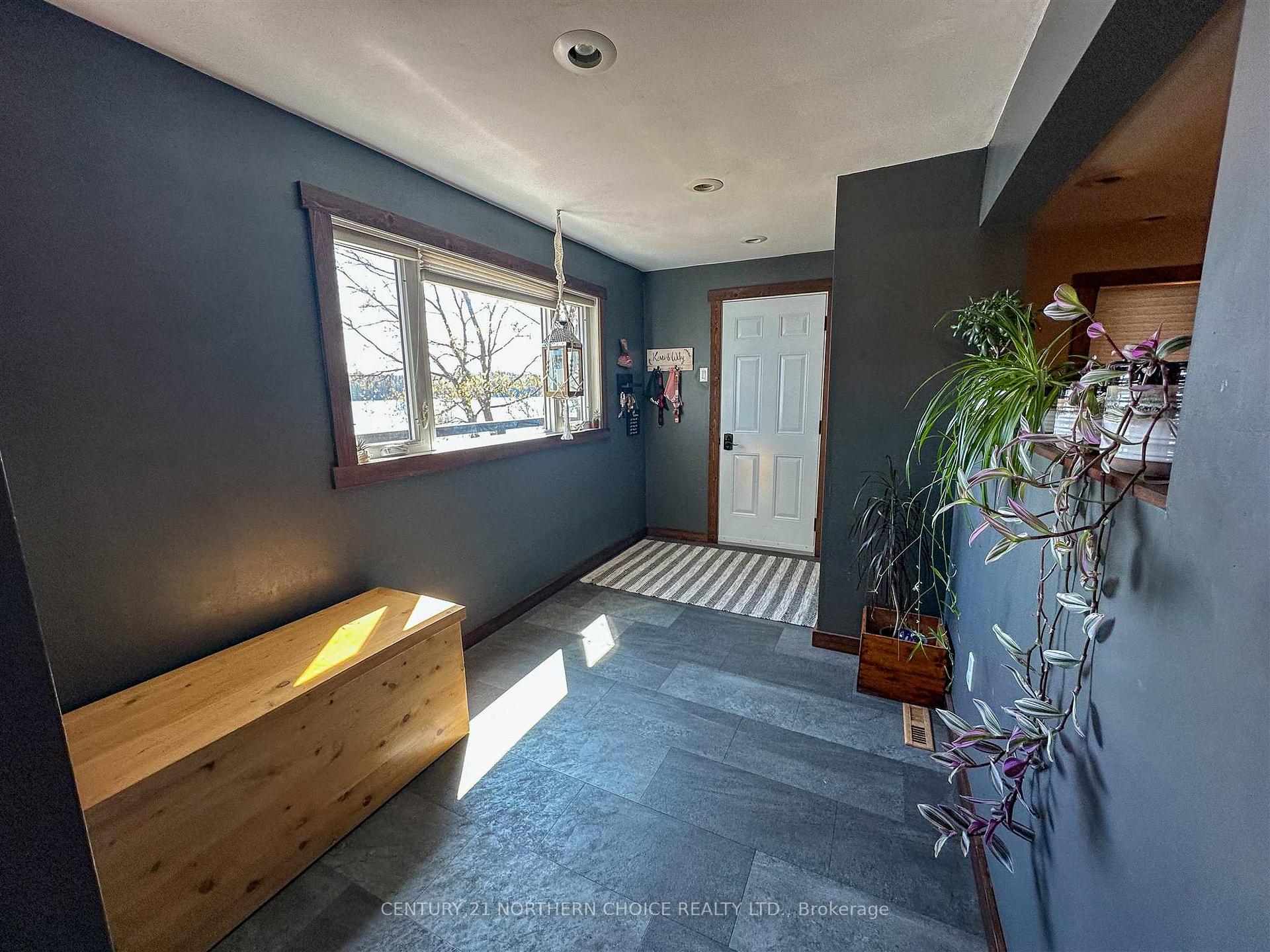 Photo 6 of 336 Rabbit Lake Road, Kenora, Rabbit Lake — HOMEH