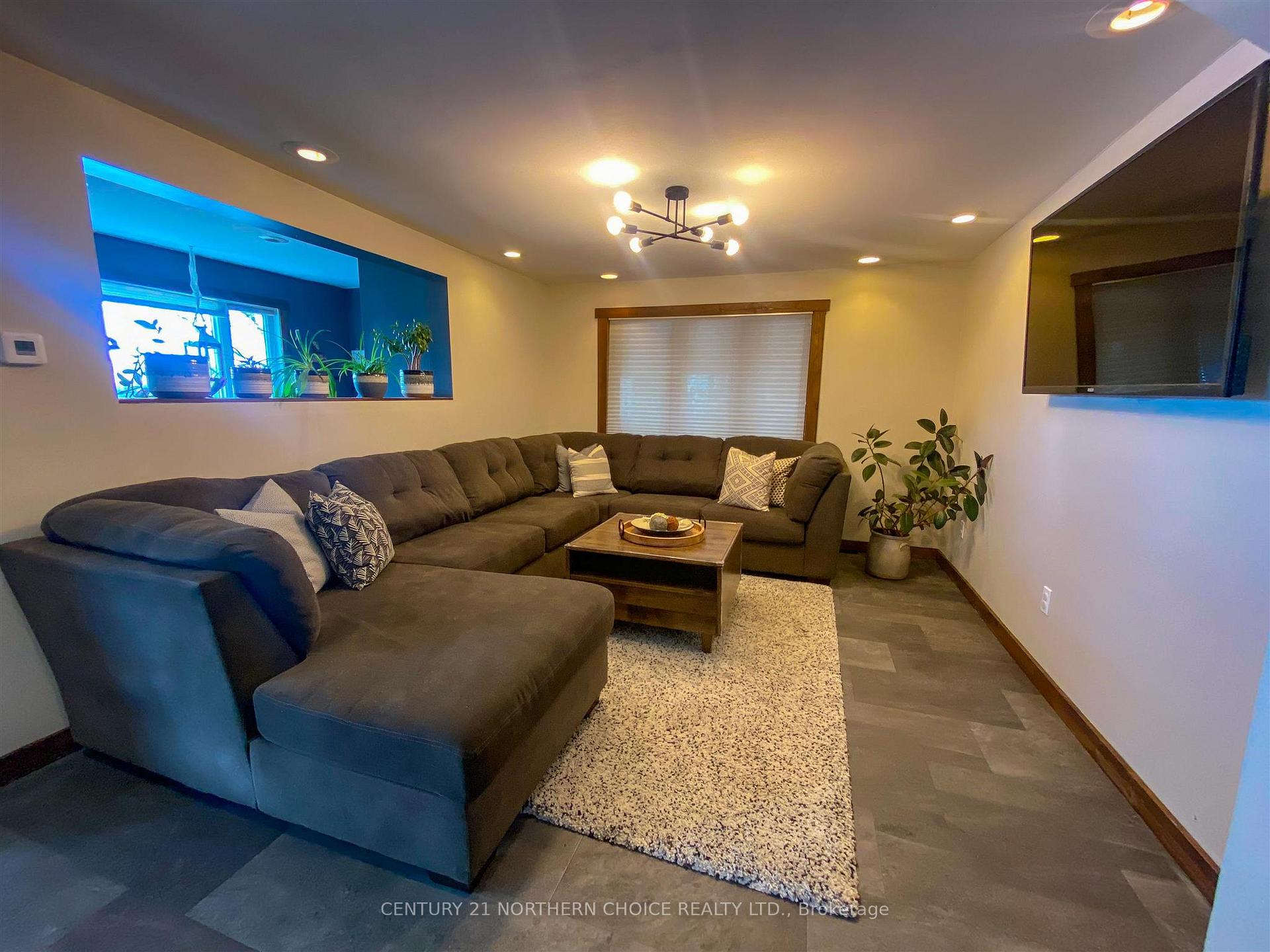Photo 8 of 336 Rabbit Lake Road, Kenora, Rabbit Lake — HOMEH