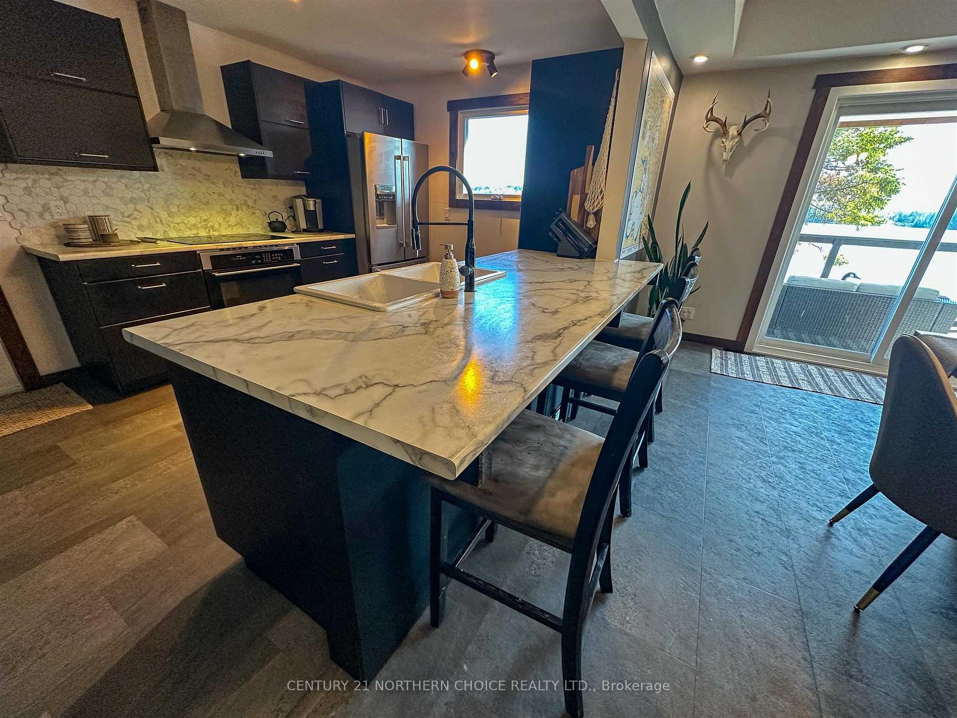 Photo 10 of 336 Rabbit Lake Road, Kenora, Rabbit Lake — HOMEH