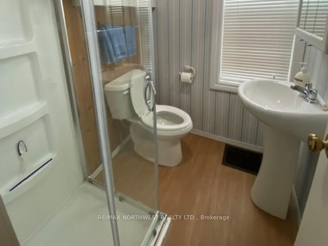 Photo 18 of 236 Fourth Street N, Kenora, North End — HOMEH