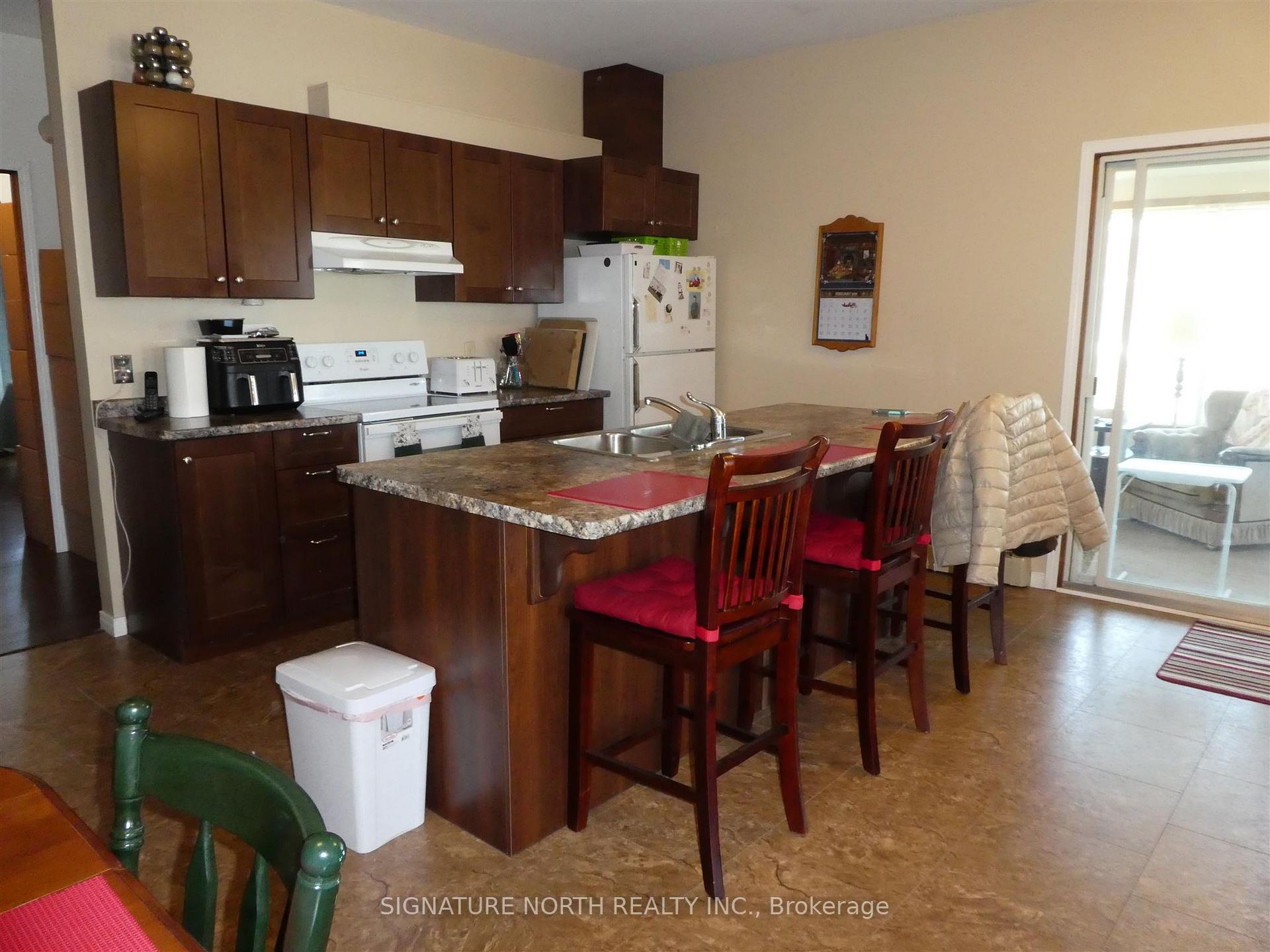 Photo 11 of 120 Indian Road, Greenstone — HOMEH