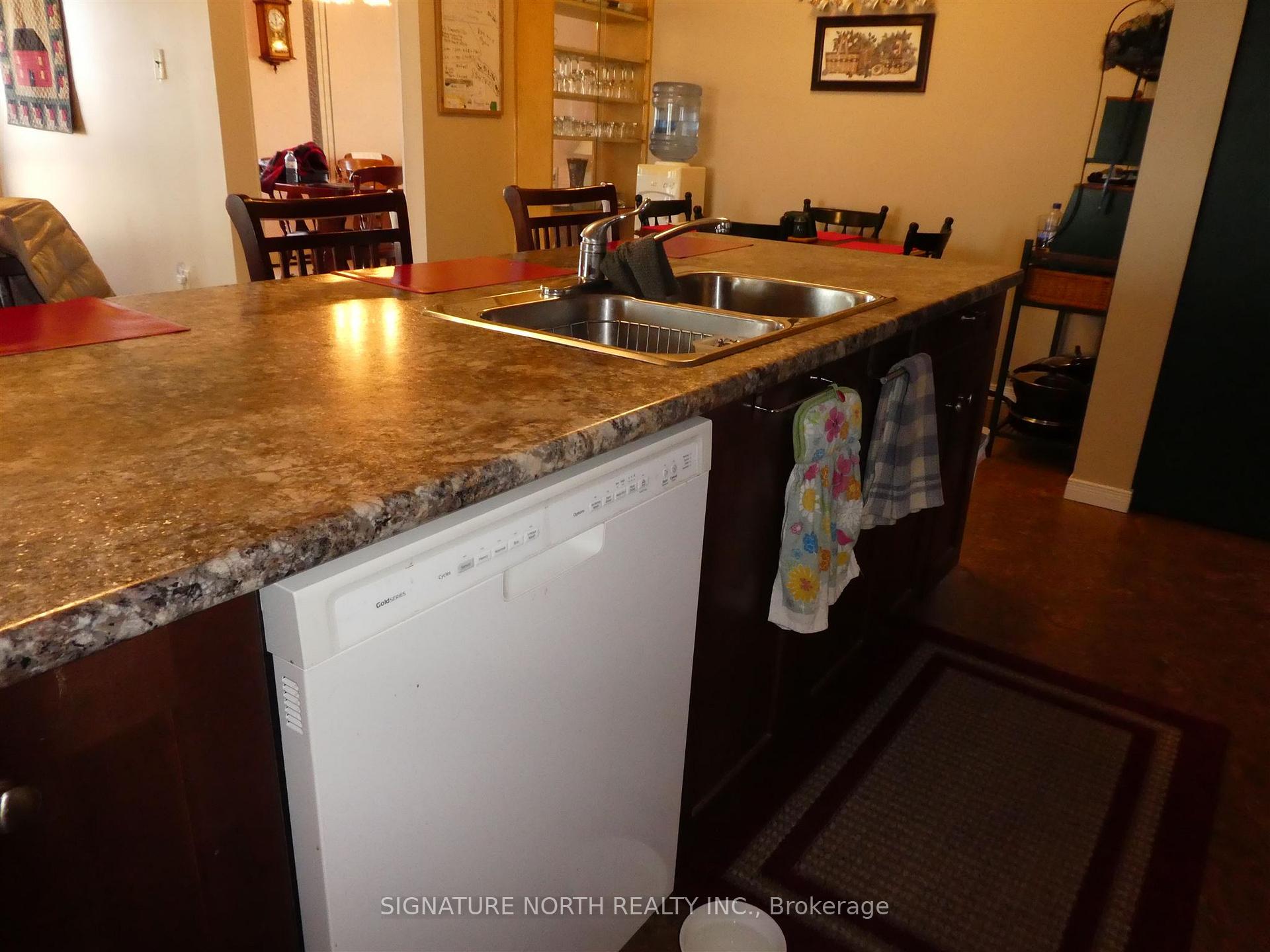 Photo 13 of 120 Indian Road, Greenstone — HOMEH