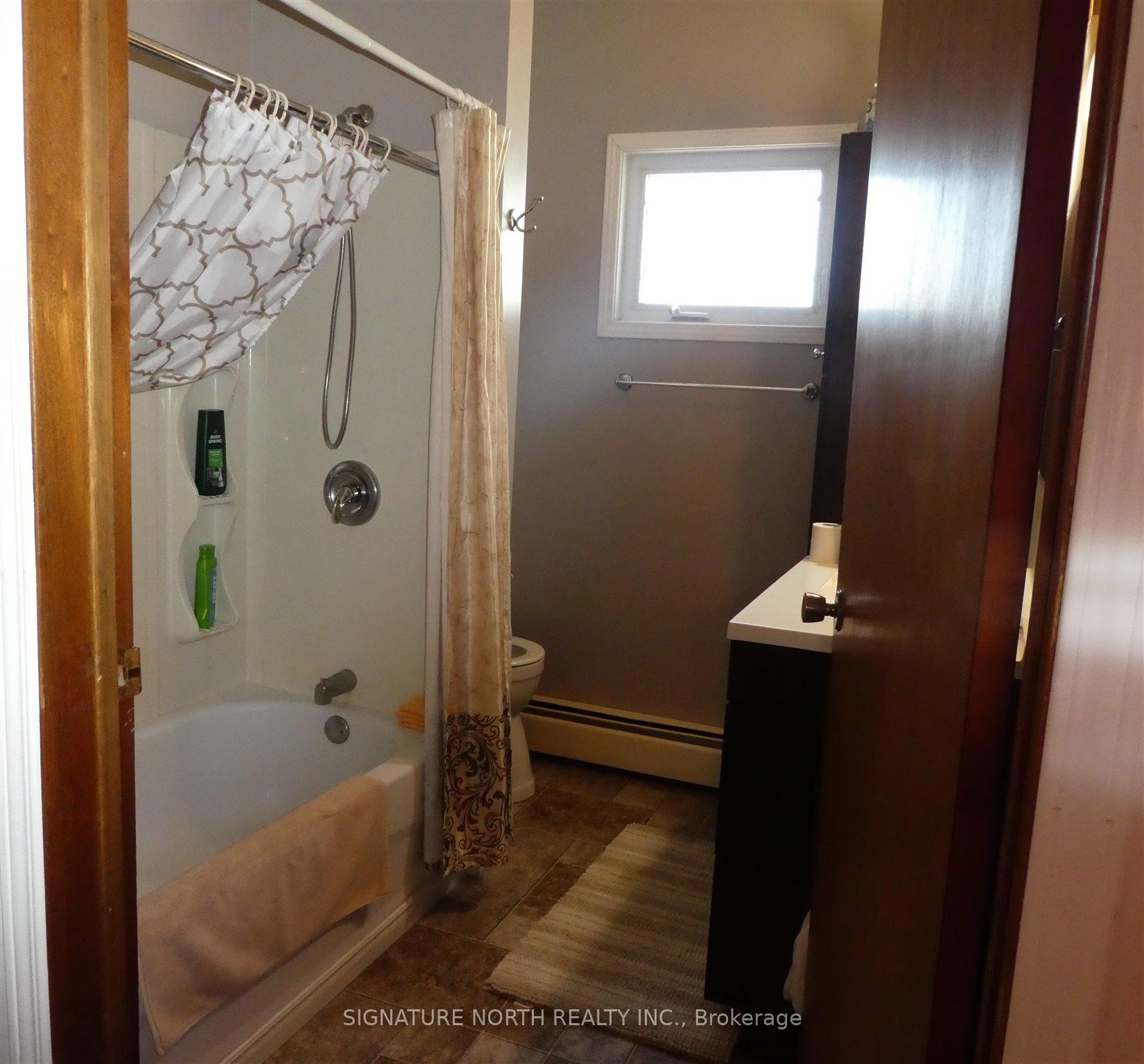 Photo 30 of 120 Indian Road, Greenstone — HOMEH