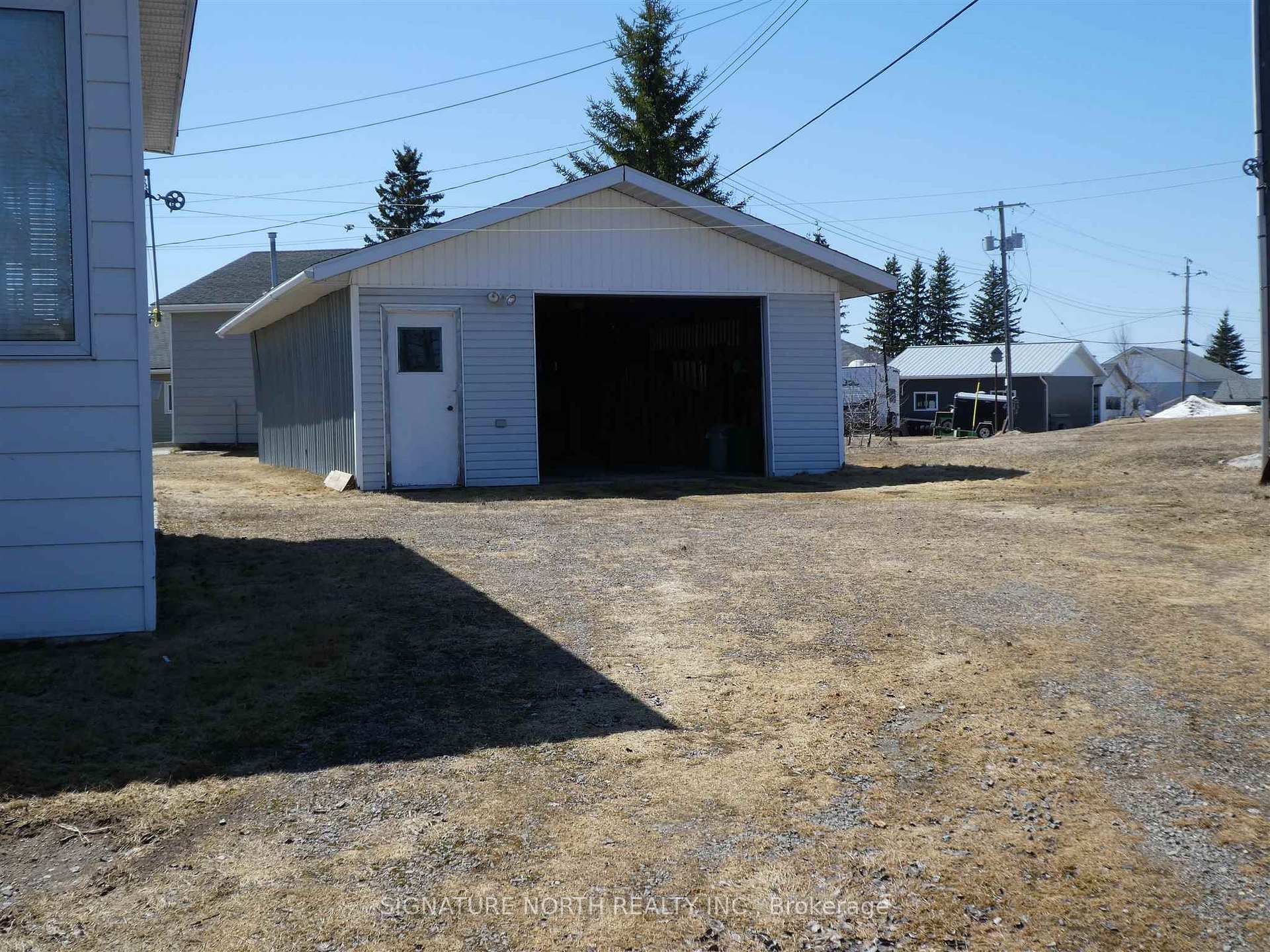 Photo 48 of 120 Indian Road, Greenstone — HOMEH