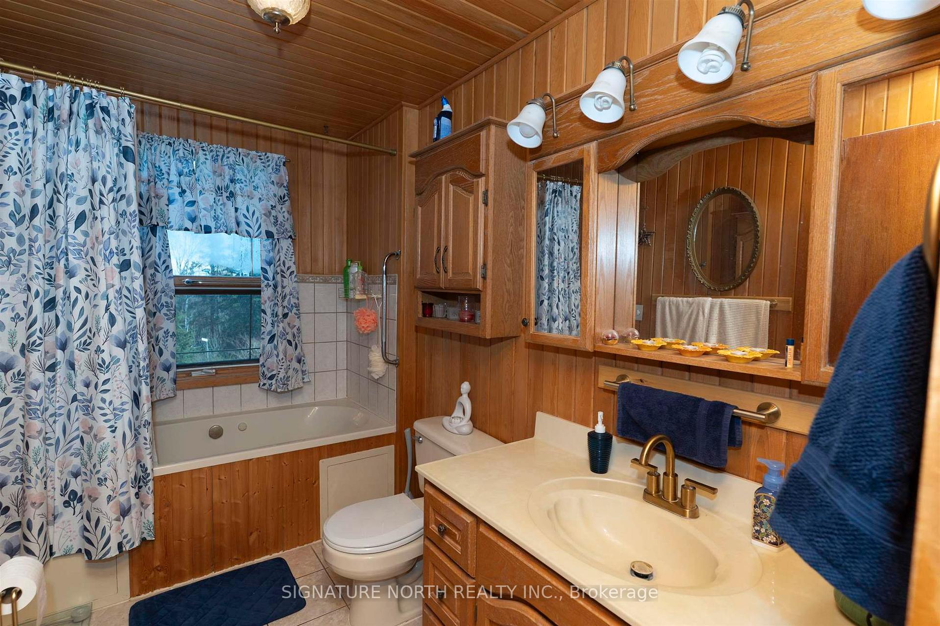 Photo 18 of 2457 Lakeshore Drive, Shuniah — HOMEH