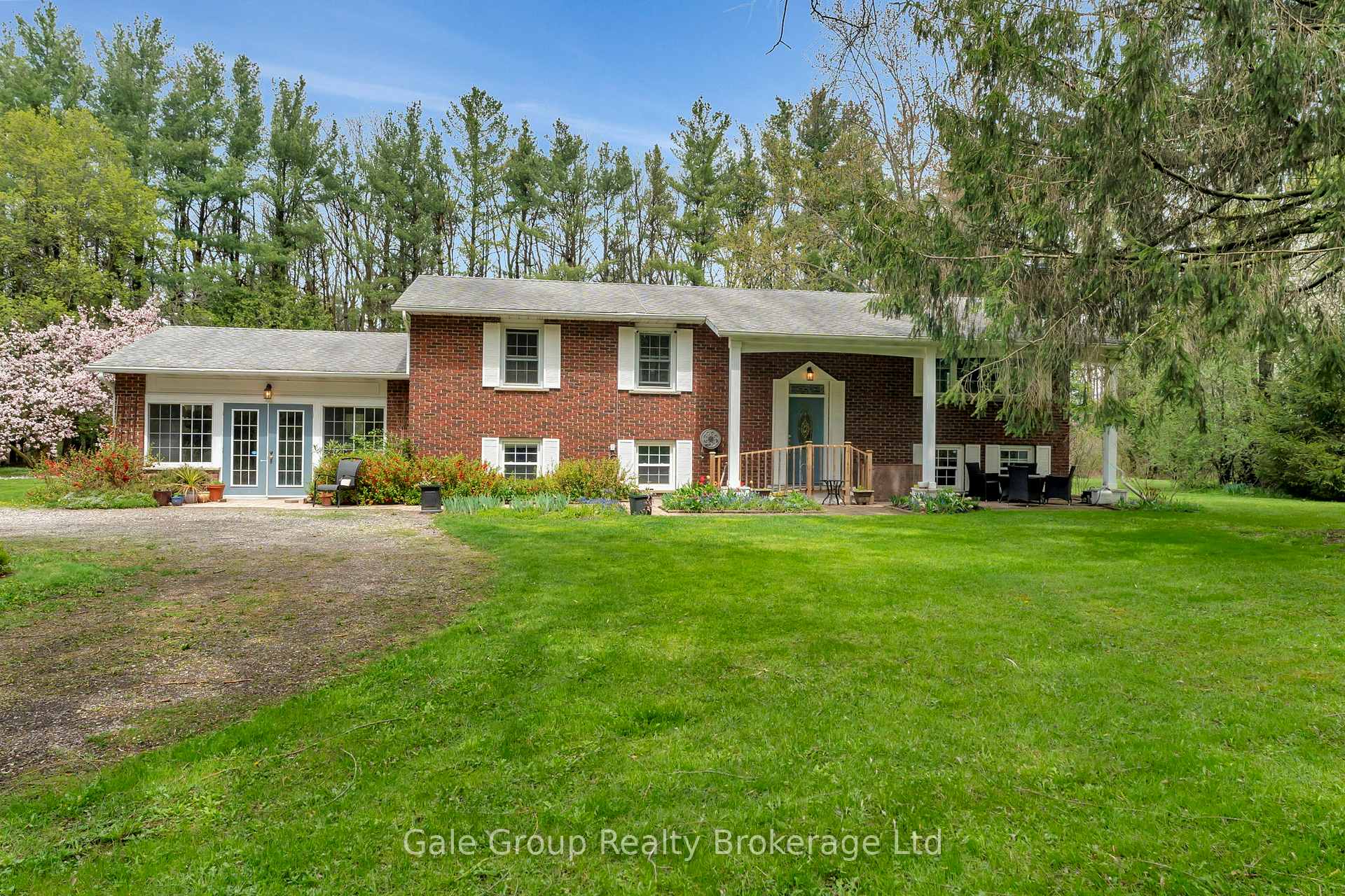 Photo 2 of 344 Tenth Concession Road, Brant, Burford — HOMEH