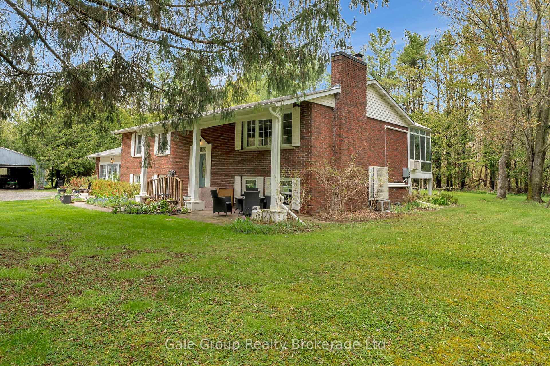 Photo 3 of 344 Tenth Concession Road, Brant, Burford — HOMEH