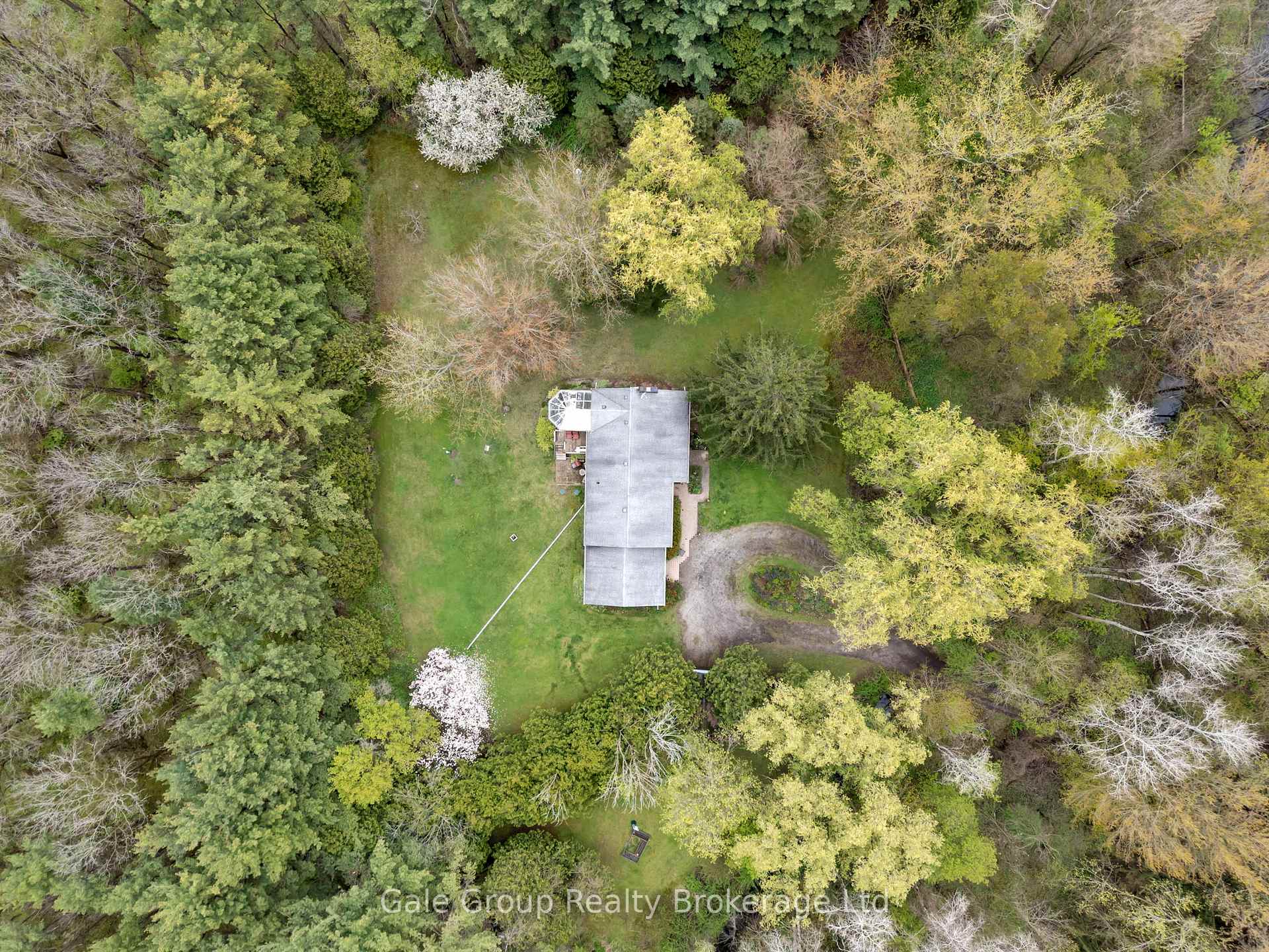 Photo 4 of 344 Tenth Concession Road, Brant, Burford — HOMEH