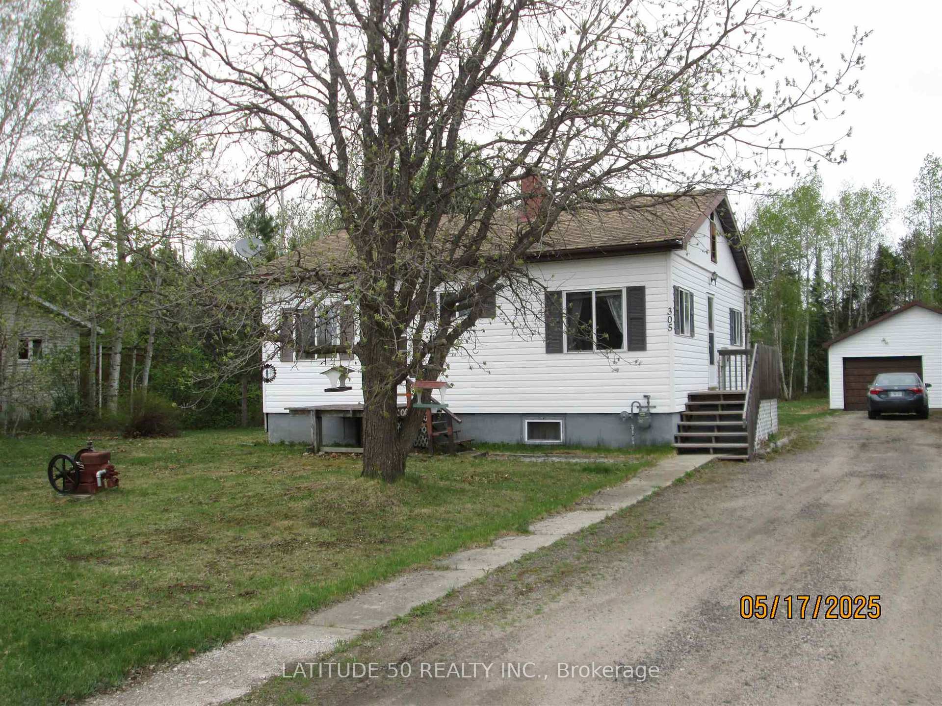 Photo 1 of 305 Pine Street, Ignace — HOMEH