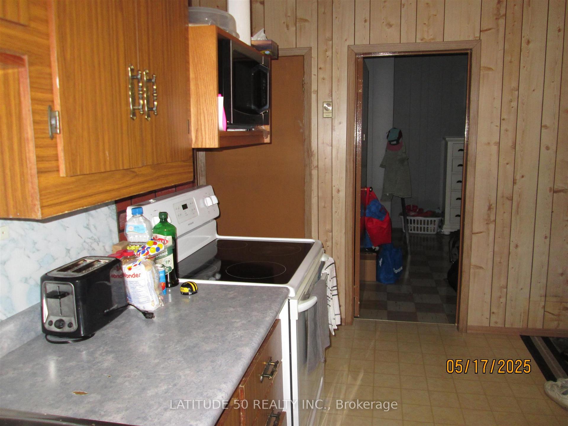 Photo 8 of 305 Pine Street, Ignace — HOMEH