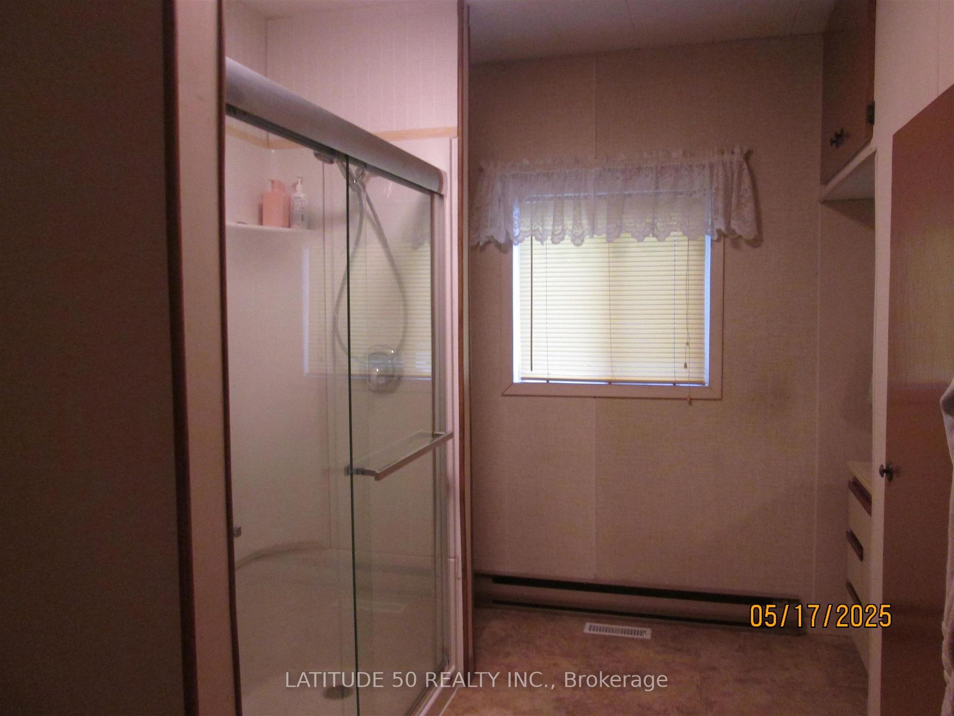 Photo 13 of 305 Pine Street, Ignace — HOMEH