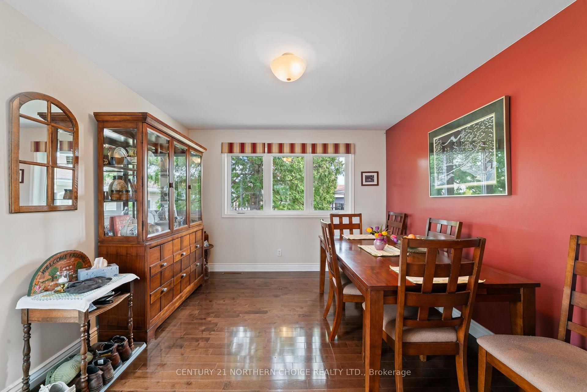 Photo 7 of 17 MacIntosh Street, Red Lake — HOMEH