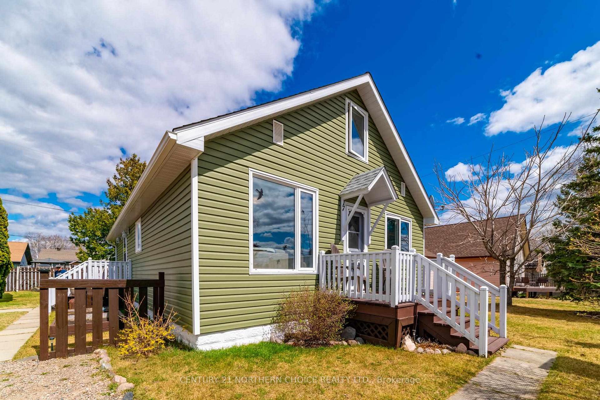 Photo 28 of 17 MacIntosh Street, Red Lake — HOMEH