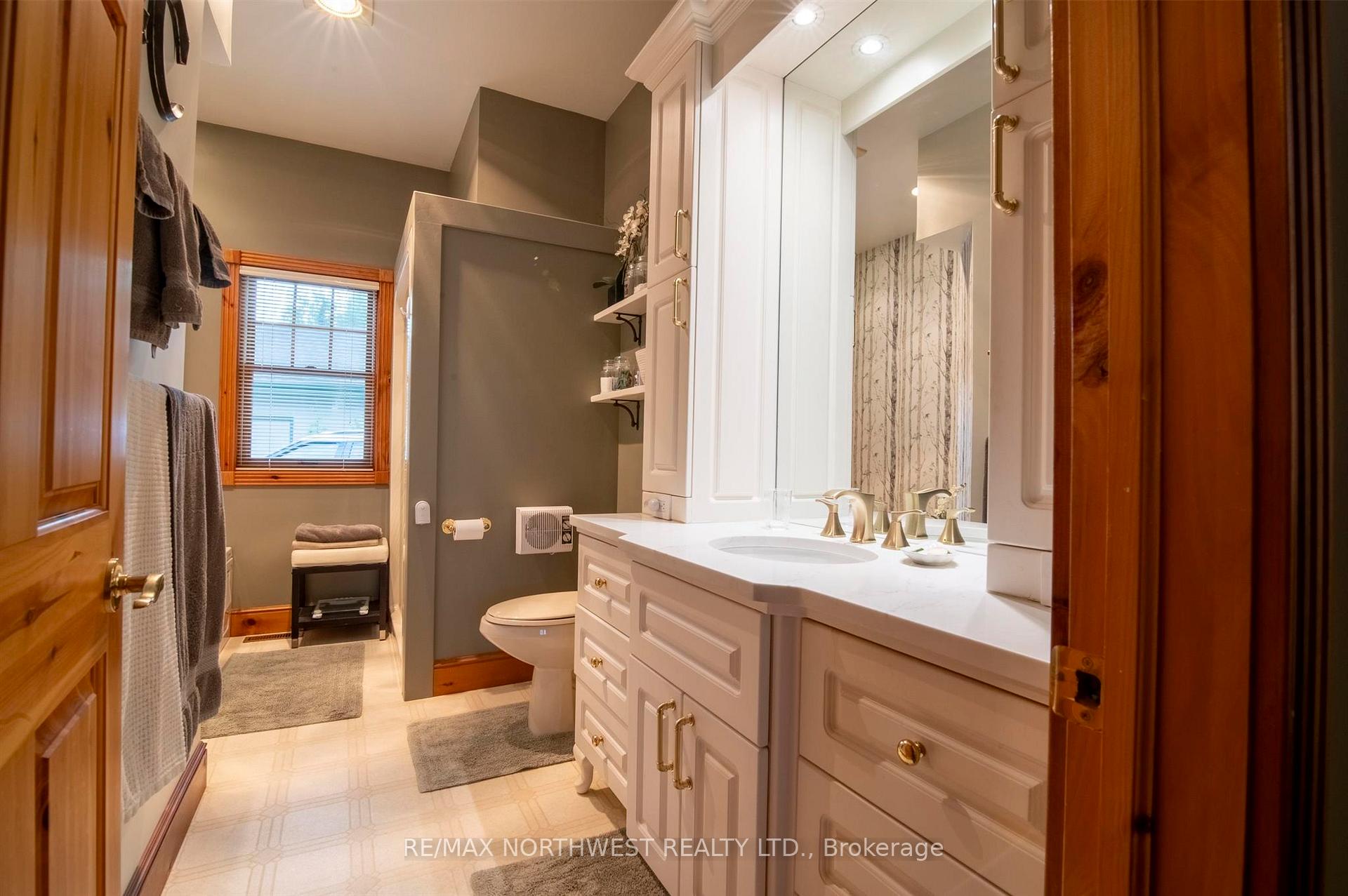 Photo 15 of 79 Lawton Drive, Kenora, Redditt Road East — HOMEH