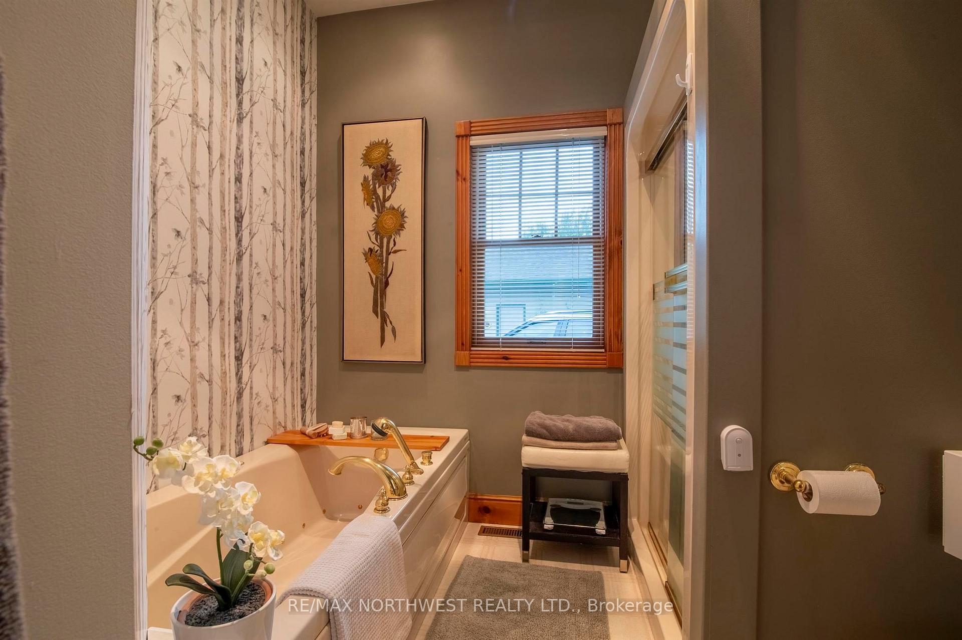 Photo 16 of 79 Lawton Drive, Kenora, Redditt Road East — HOMEH