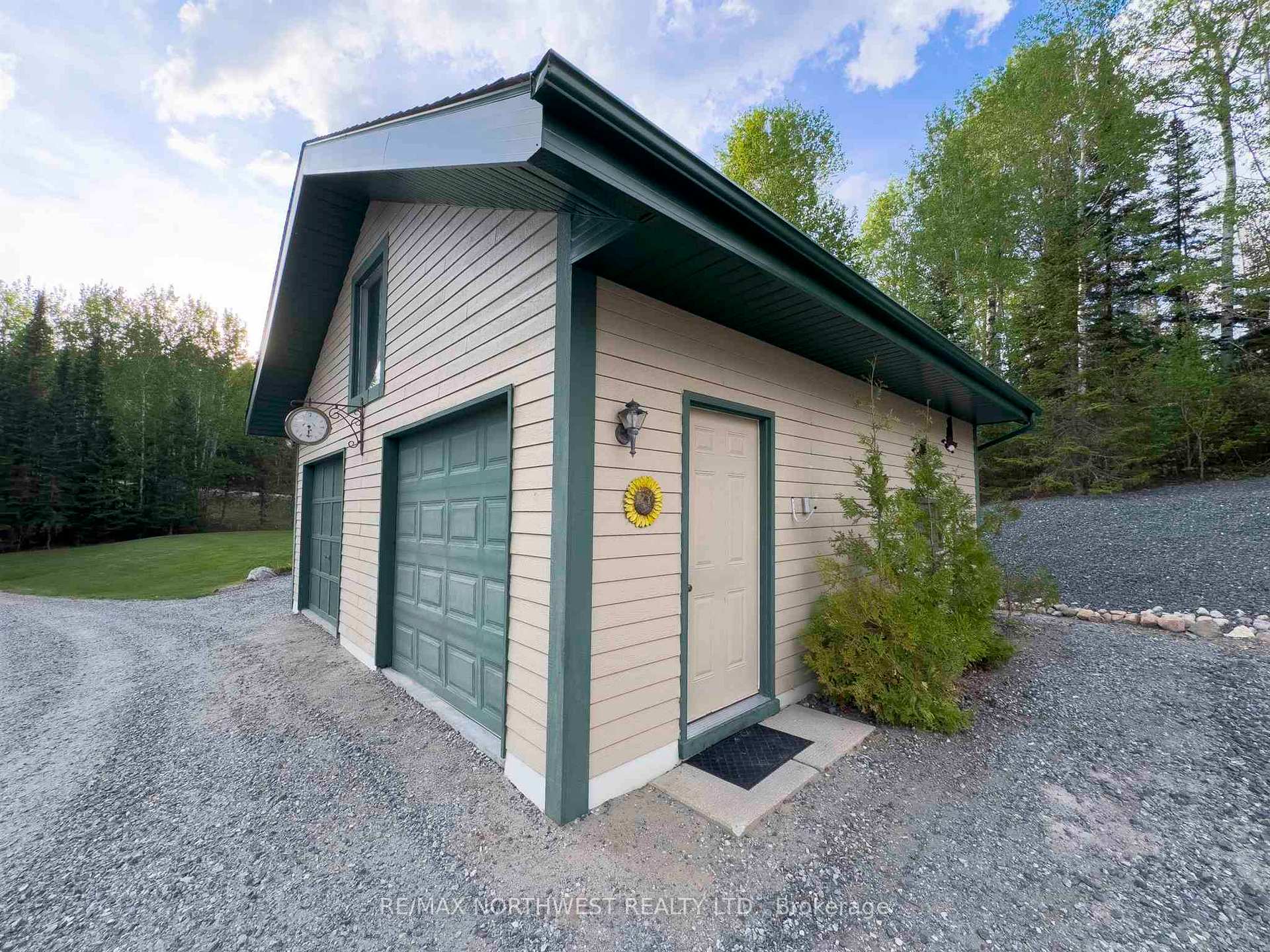 Photo 33 of 79 Lawton Drive, Kenora, Redditt Road East — HOMEH