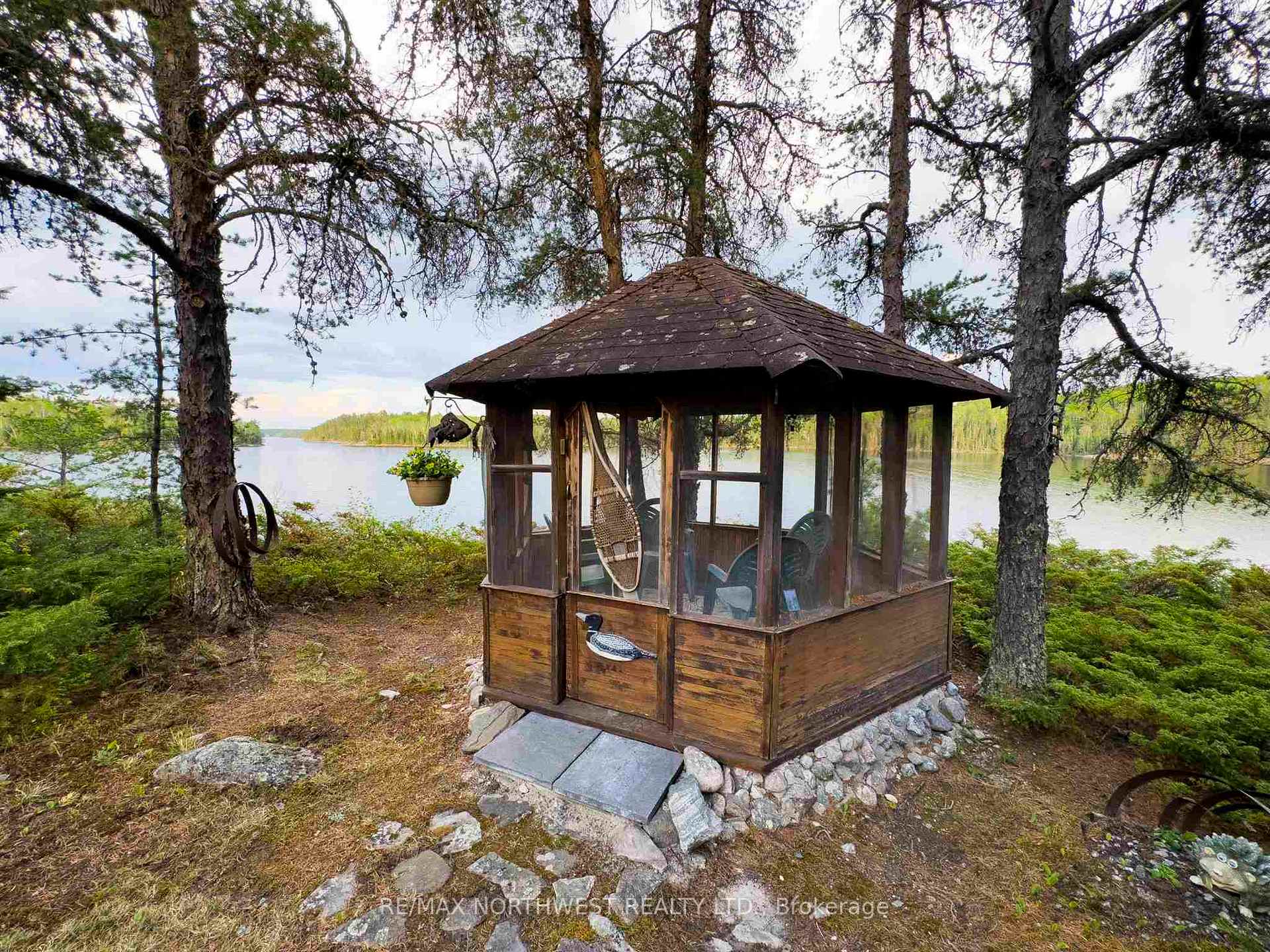 Photo 37 of 79 Lawton Drive, Kenora, Redditt Road East — HOMEH