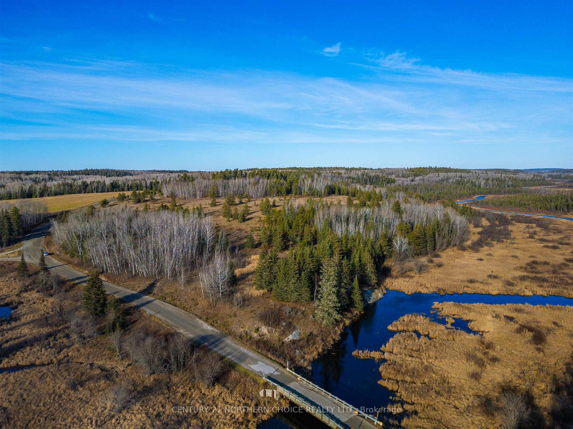 Photo 2 of 796 Beggs Road, Kenora, Kenora Northeast — HOMEH