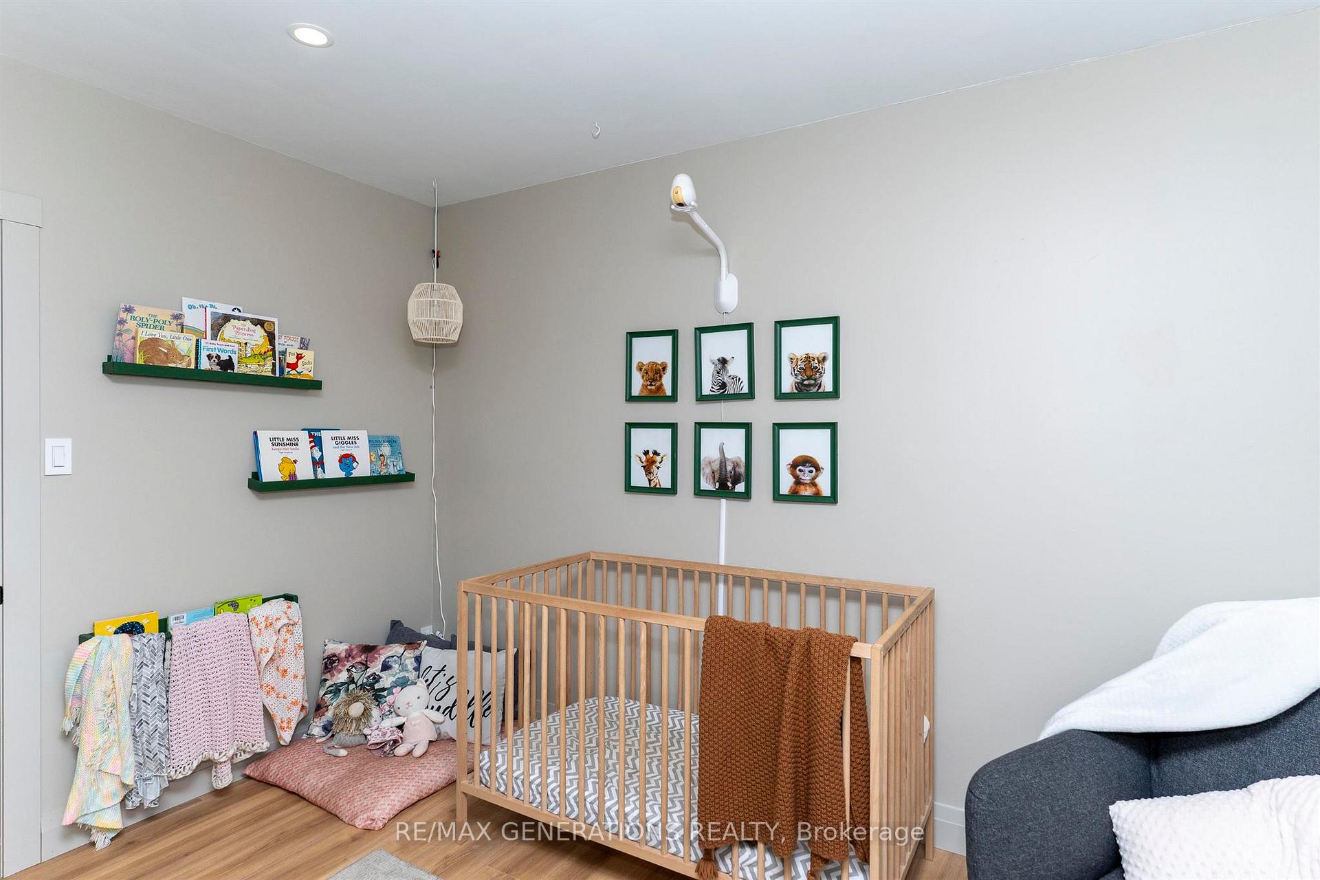 Photo 23 of 636 Thistle Crescent, Thunder Bay, Green Acres — HOMEH