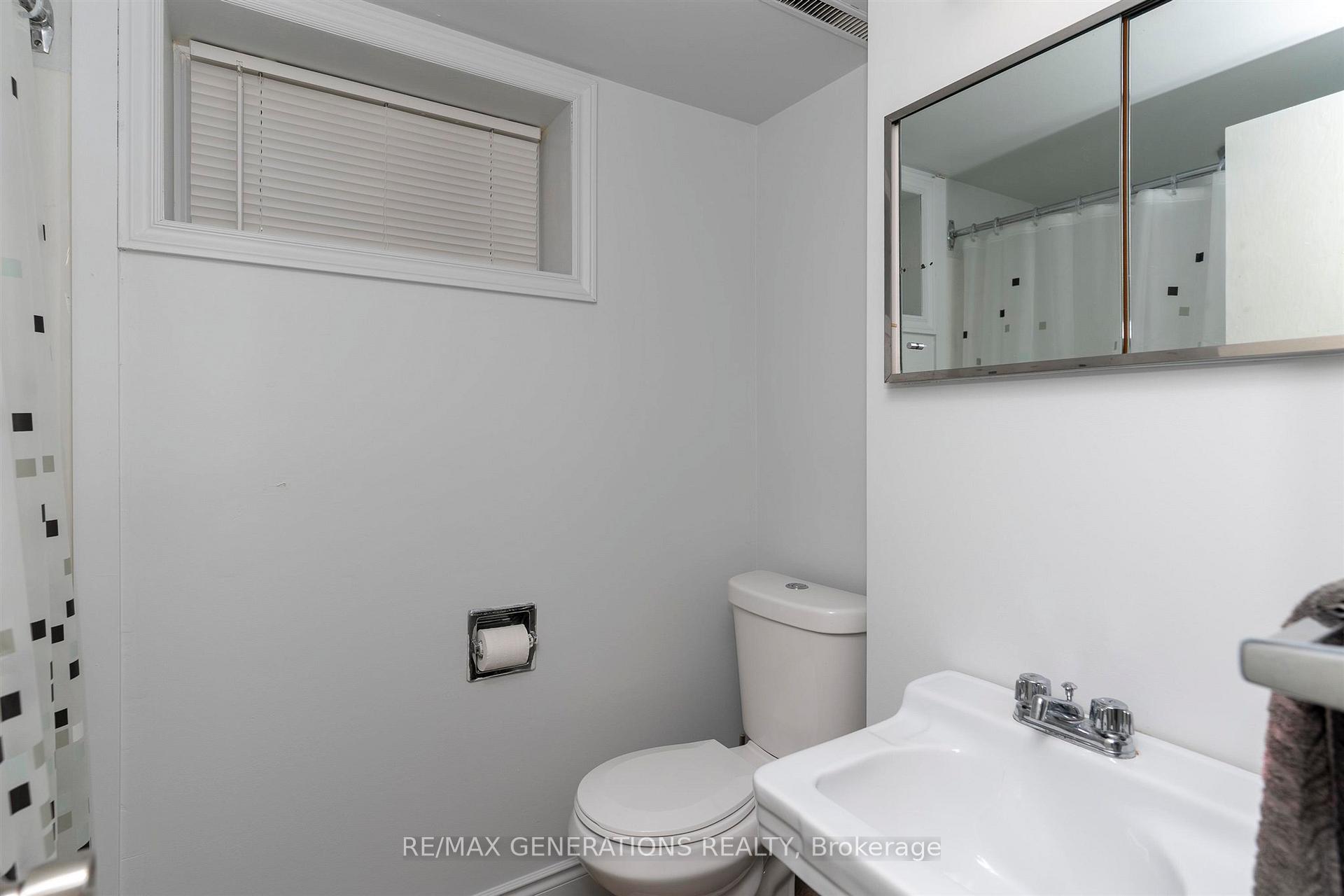Photo 30 of 636 Thistle Crescent, Thunder Bay, Green Acres — HOMEH