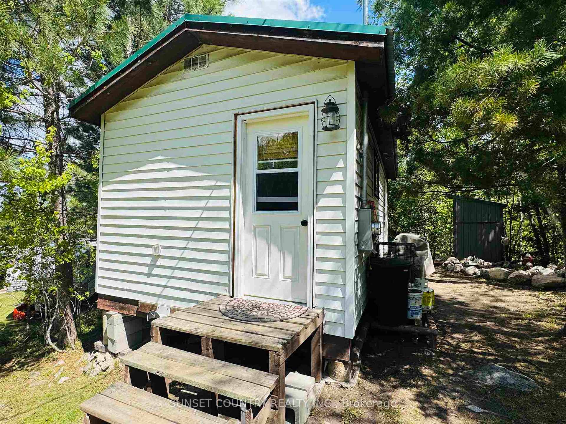 Photo 20 of 548 Panorama Drive, Machin — HOMEH