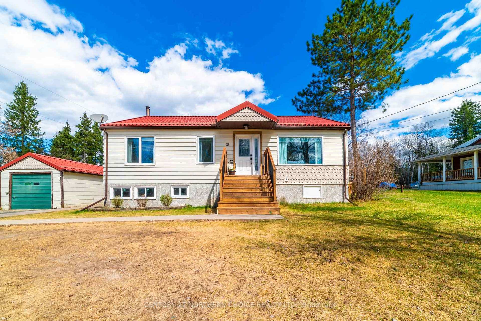 Photo 1 of 16 Cochenour Crescent, Red Lake — HOMEH