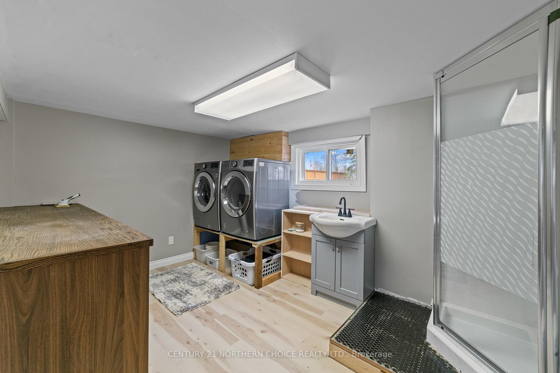 Photo 16 of 16 Cochenour Crescent, Red Lake — HOMEH